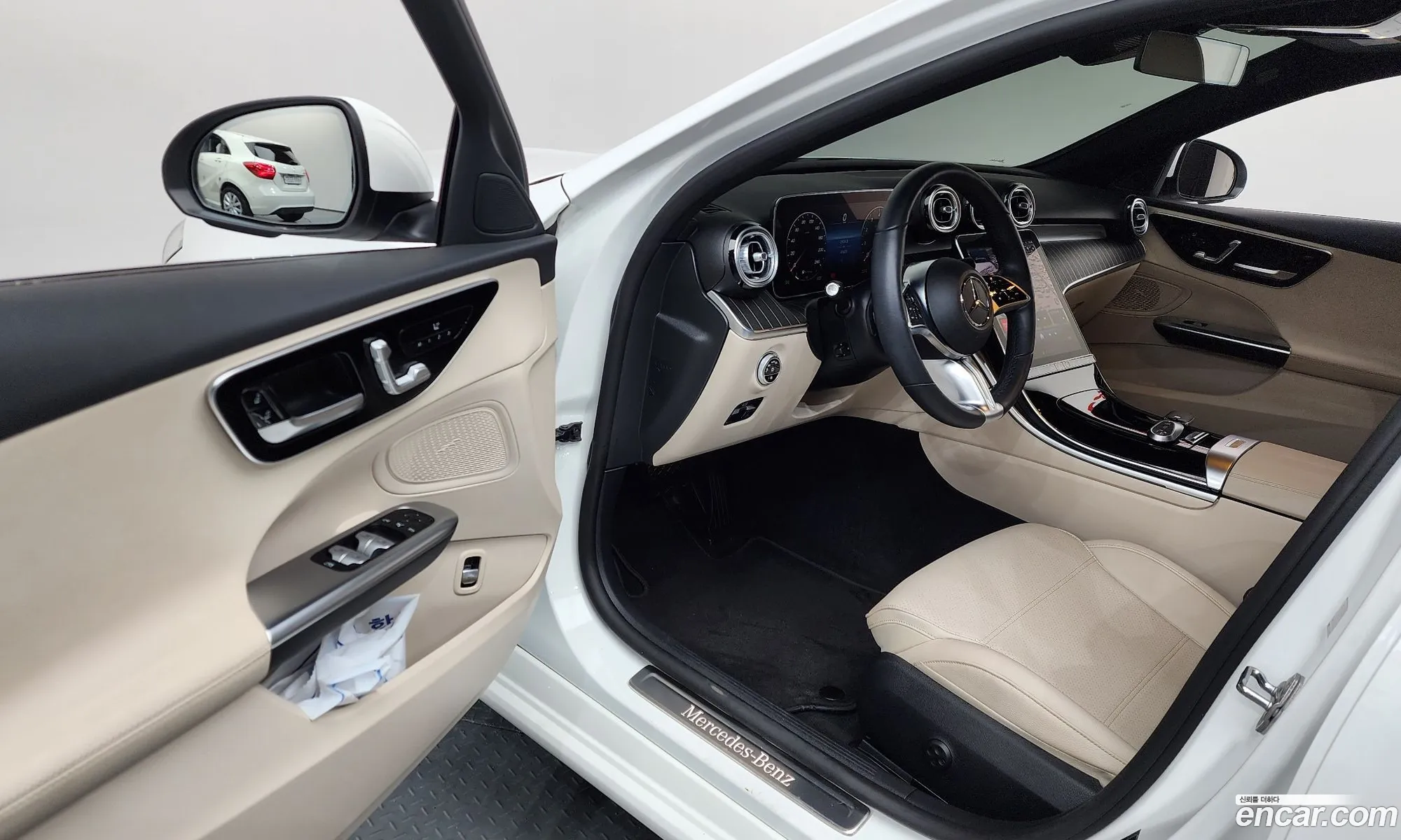 Mercedes-Benz C-Class W206 2023 — 25