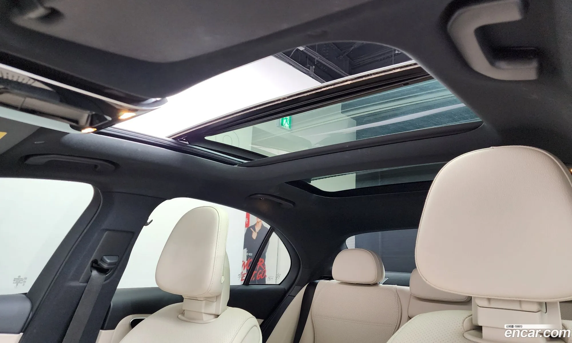 Mercedes-Benz C-Class W206 2023 — 17