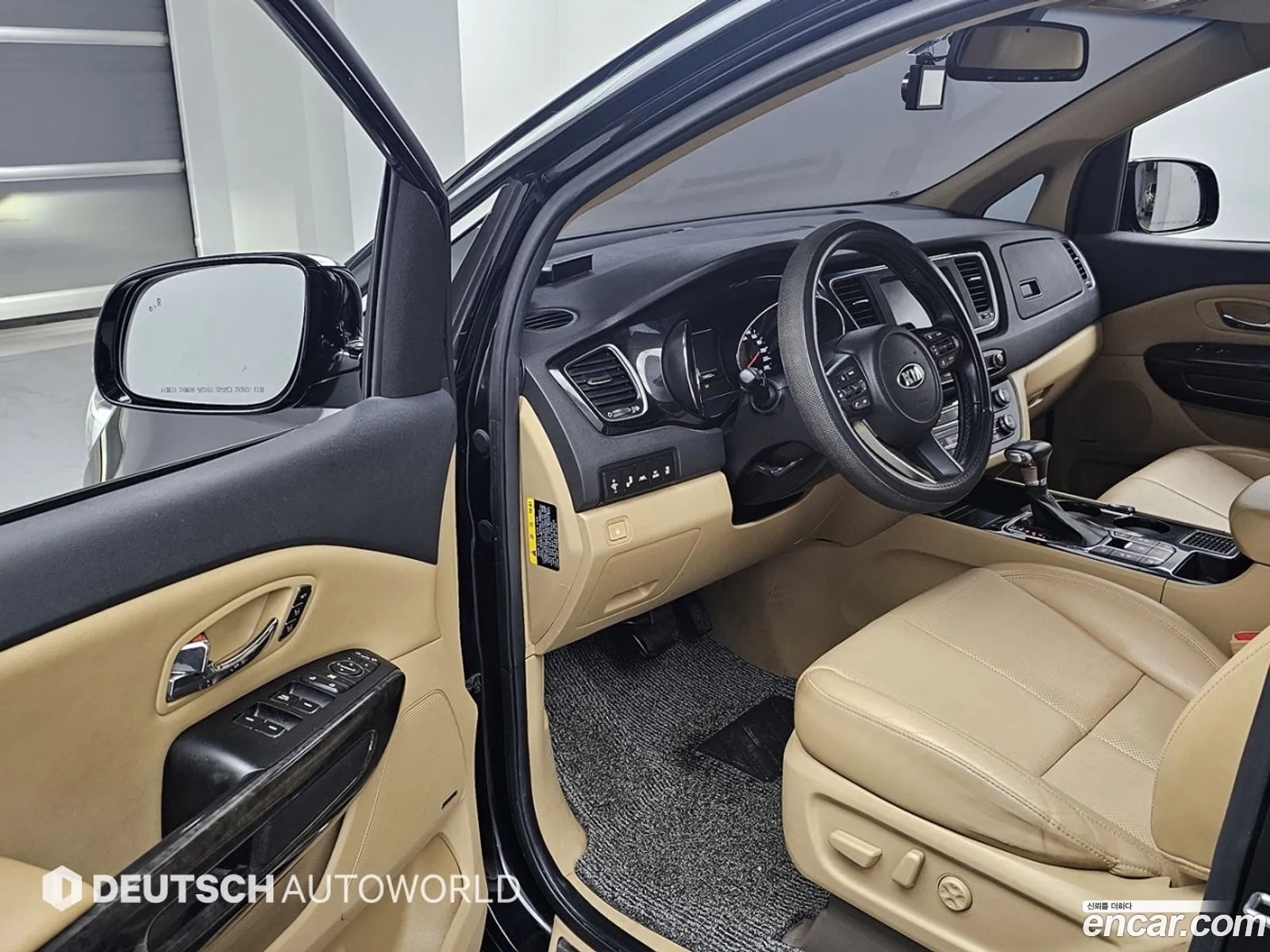 Kia Carnival 2019 — 10