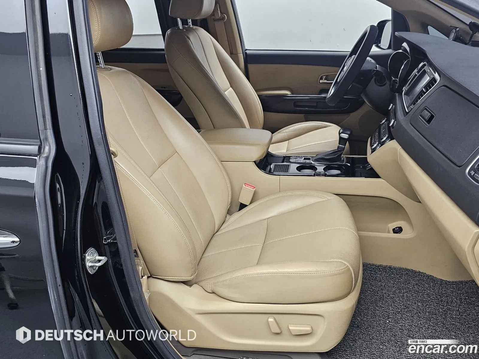 Kia Carnival 2019 — 14