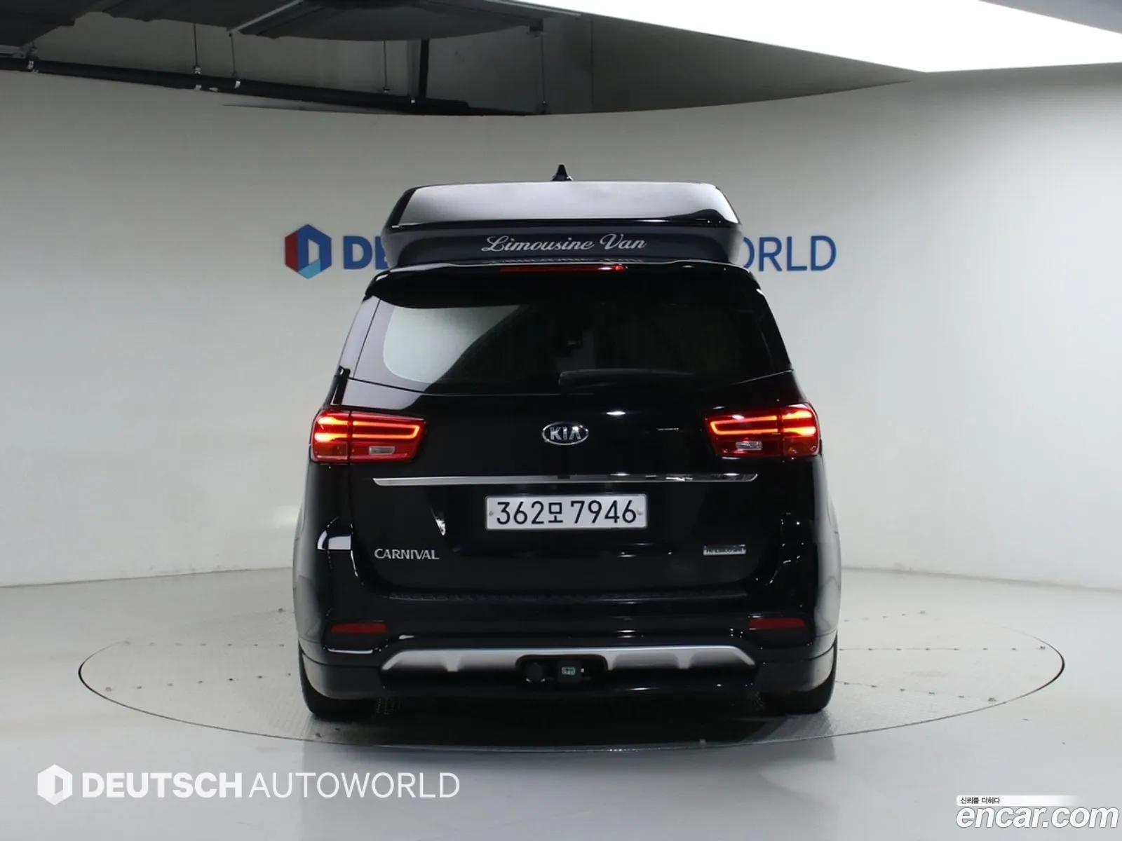Kia Carnival 2019 — 17