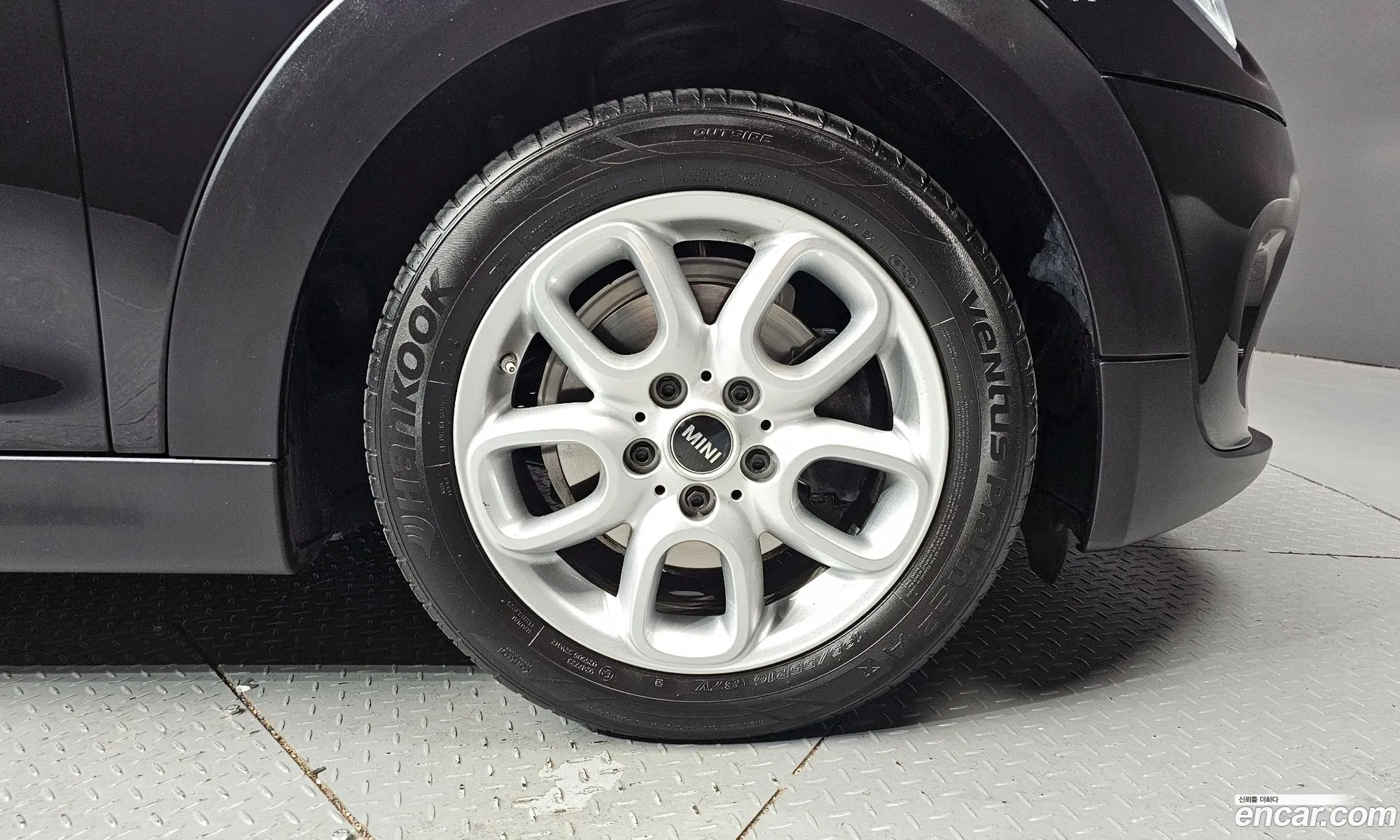 Mini Cooper 2021 WMWXR710XM2N99153 — 24