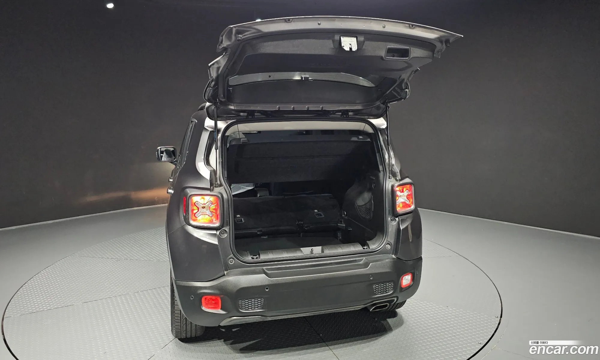 Jeep Renegade 2019 1C4BU0000KPK36854 — 18