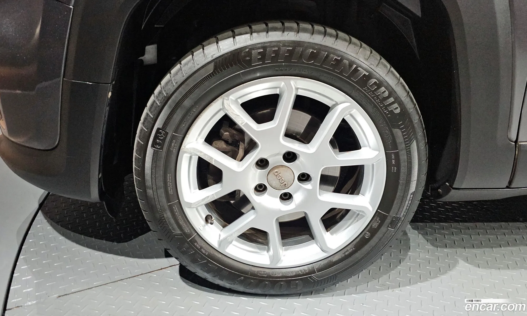 Jeep Renegade 2019 1C4BU0000KPK36854 — 3