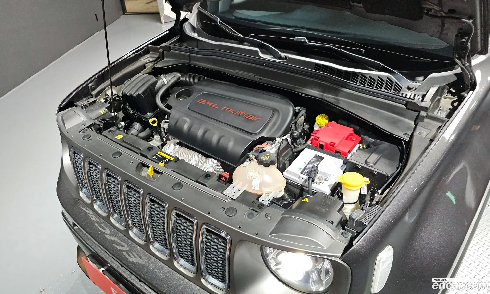 Jeep Renegade 2019 1C4BU0000KPK36854 — 4