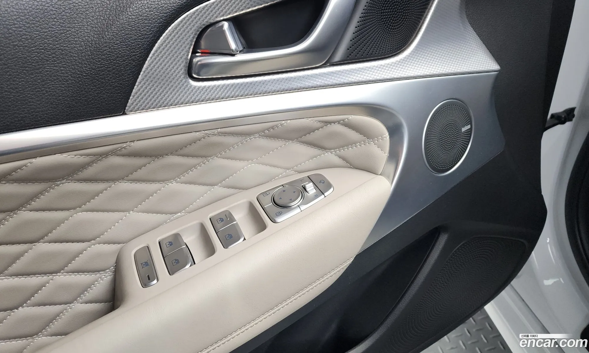 Genesis G70 2021 KMTG341ADMU083706 — 27