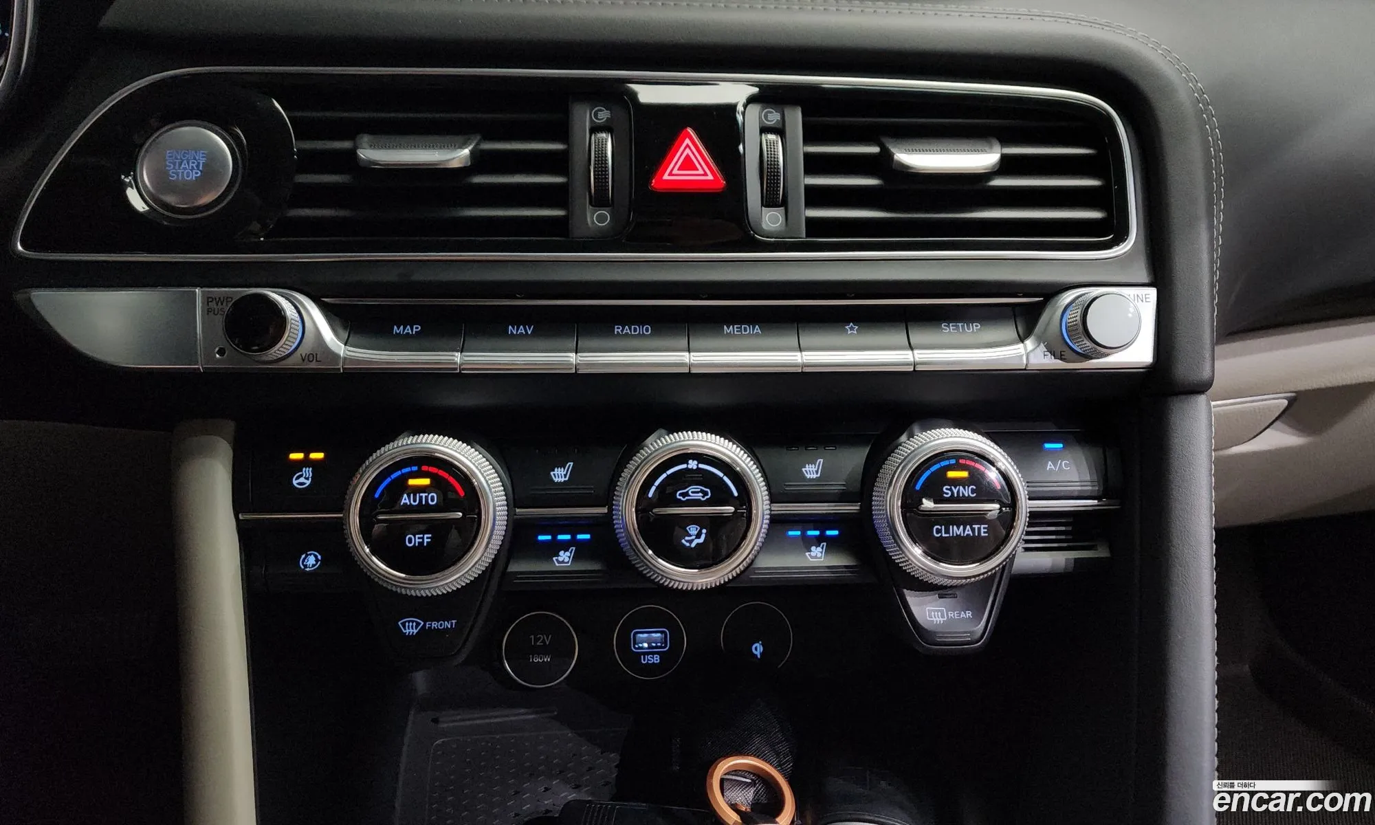 Genesis G70 2021 KMTG341ADMU083706 — 14