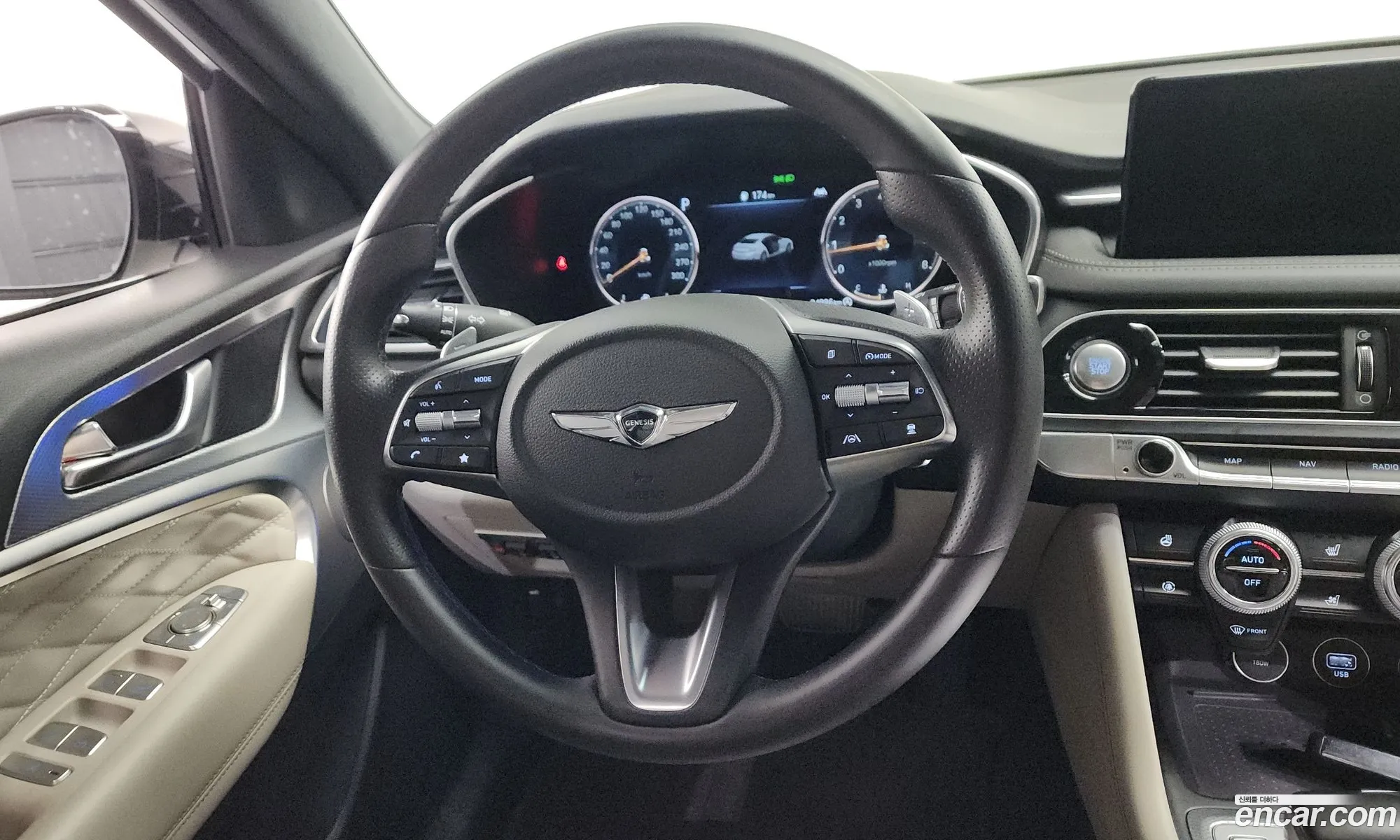 Genesis G70 2021 KMTG341ADMU083706 — 31