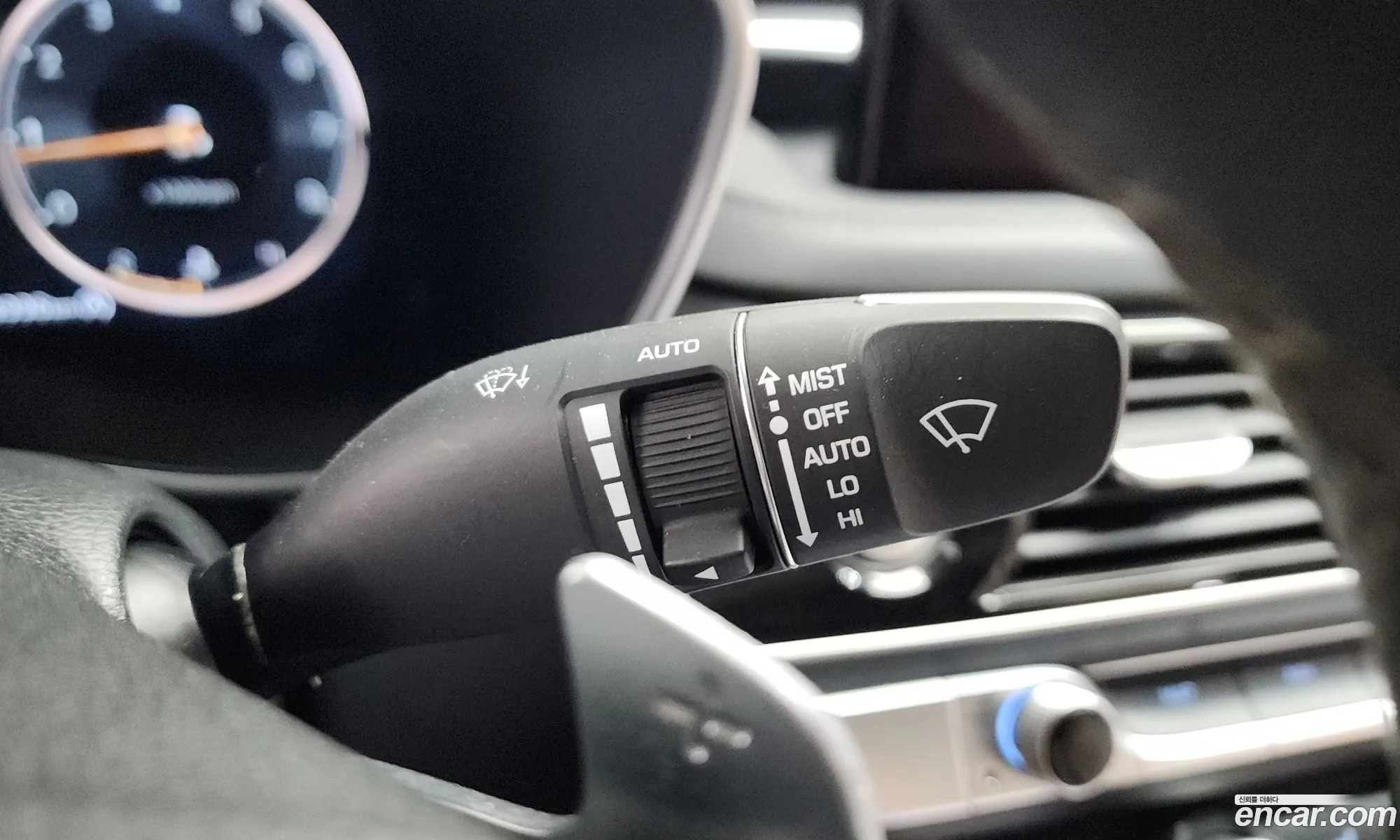 Genesis G70 2021 KMTG341ADMU083706 — 37