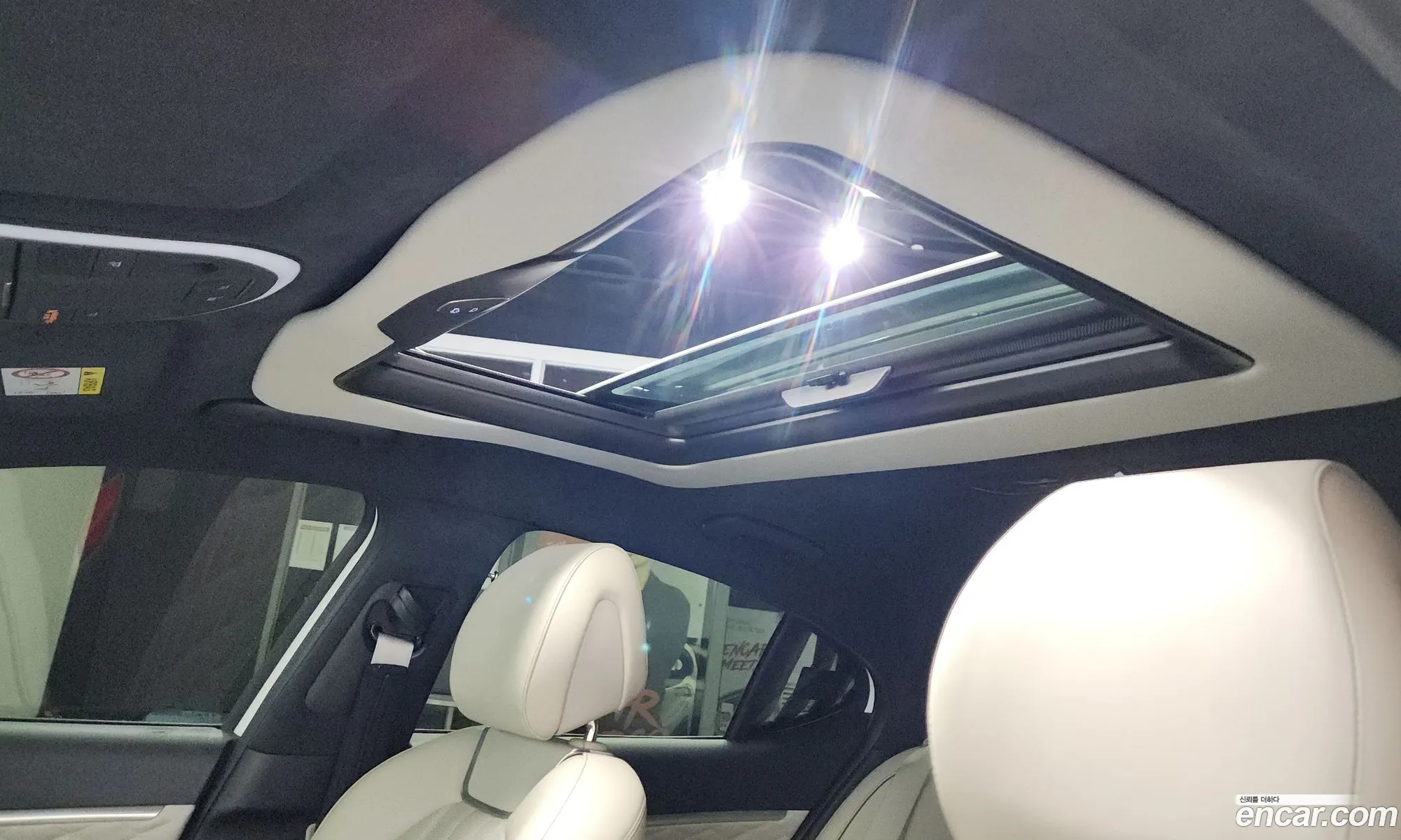 Genesis G70 2021 KMTG341ADMU083706 — 11