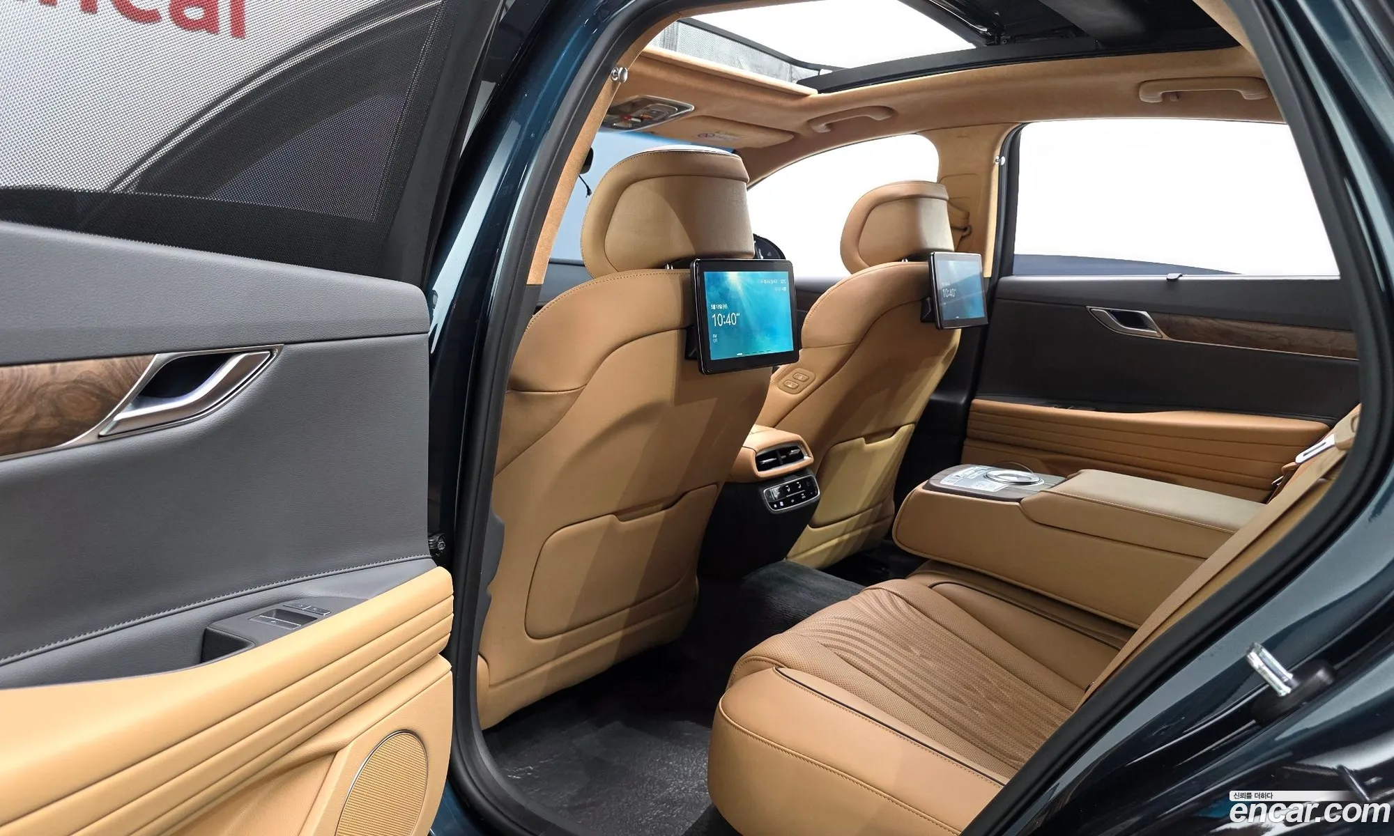 Genesis G80 2022 KMTGB41CDNU143737 — 15