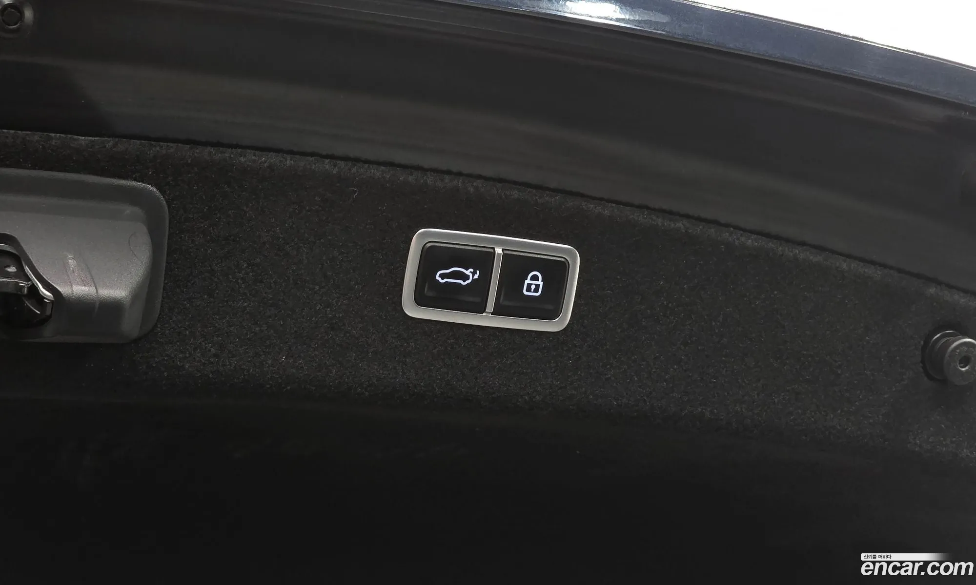 Genesis G80 2022 KMTGB41CDNU143737 — 9