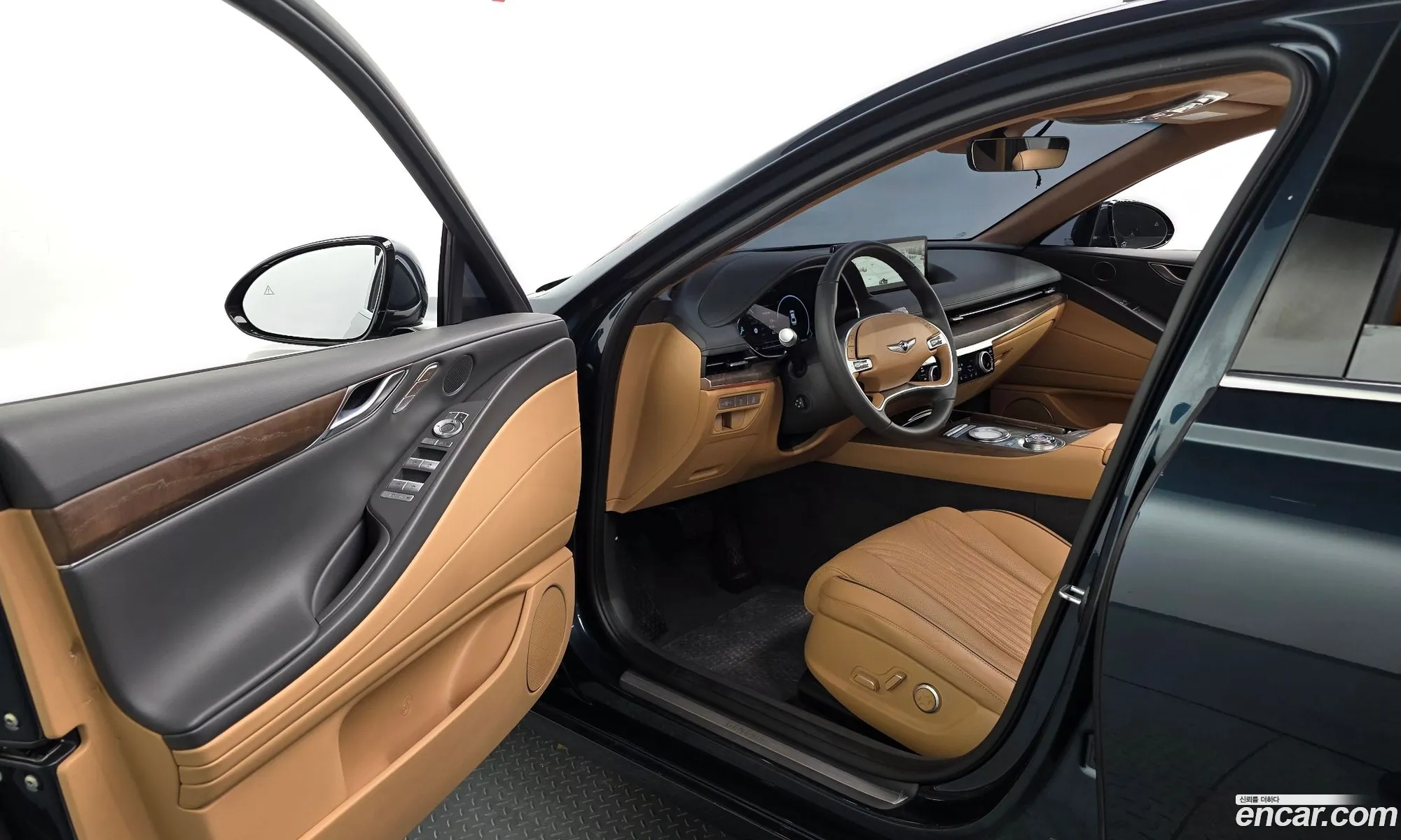 Genesis G80 2022 KMTGB41CDNU143737 — 31