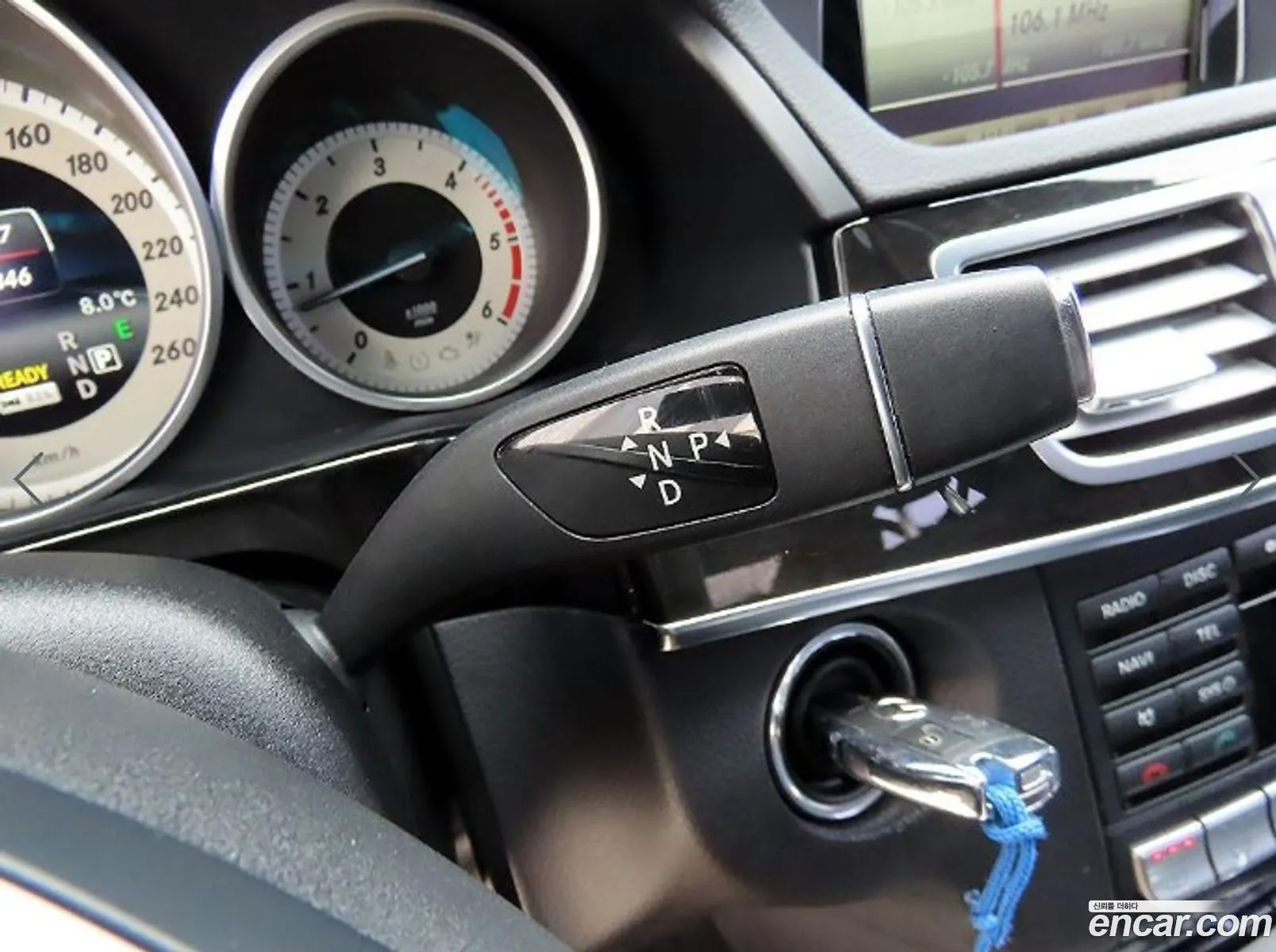 Mercedes-Benz E-Class W212 2014 — 11