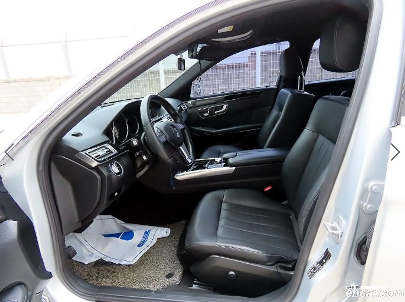 Mercedes-Benz E-Class W212 2014 — 10