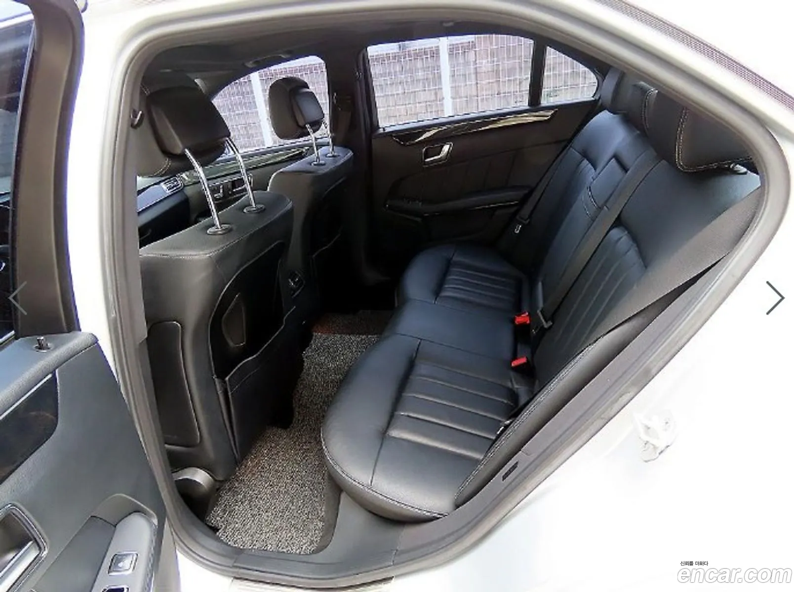 Mercedes-Benz E-Class W212 2014 — 15
