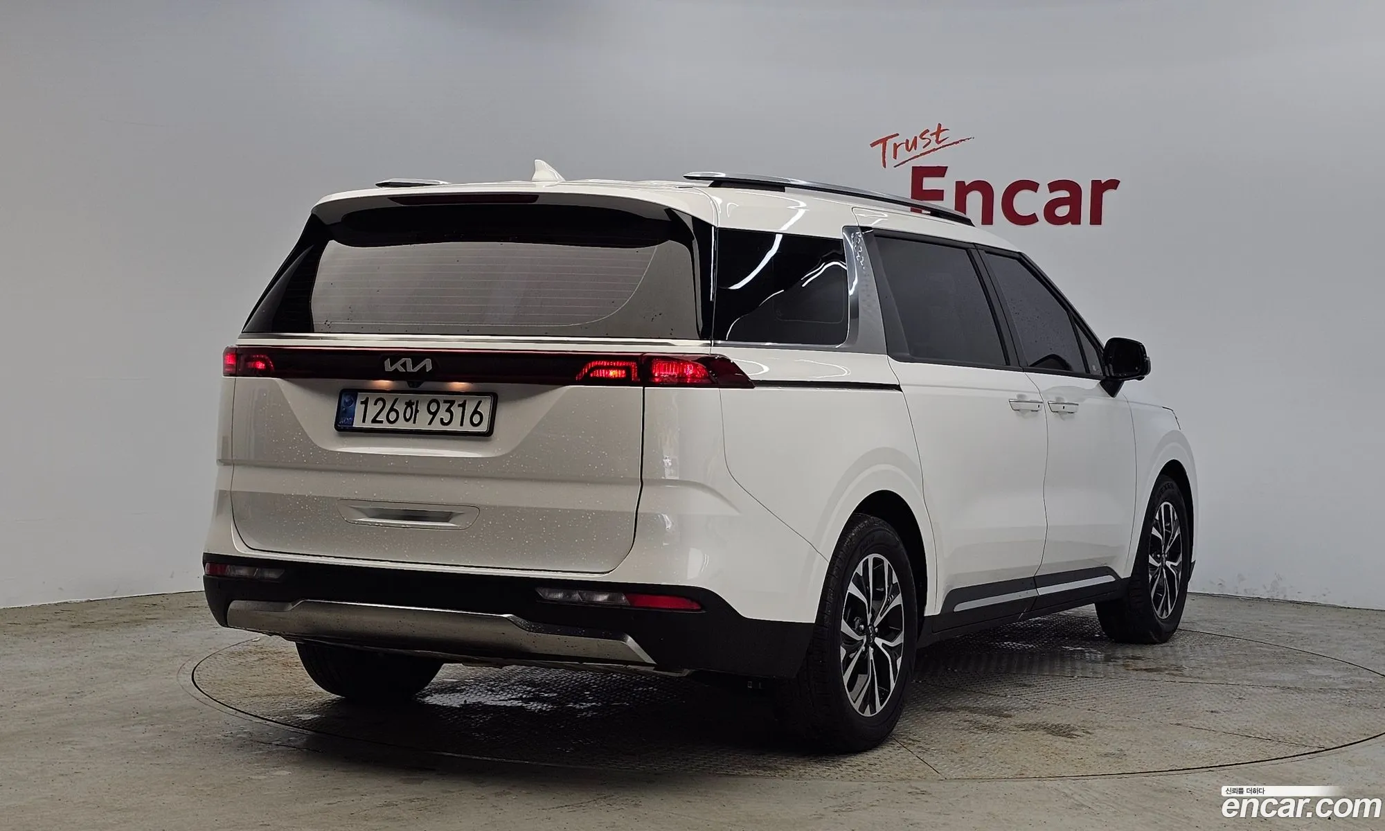 Kia Carnival 2022 KNANC81BBPS228506 — 30