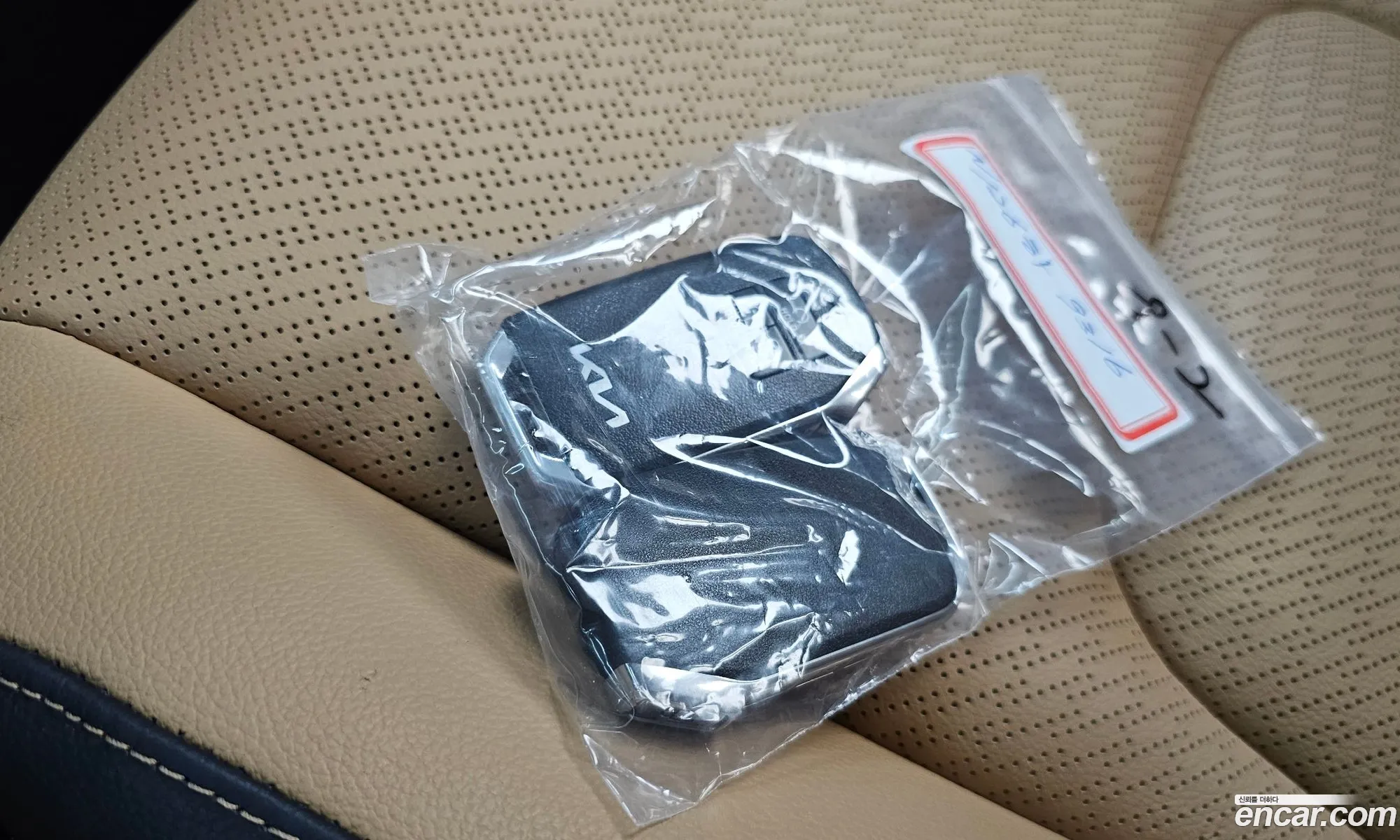 Kia Carnival 2022 KNANC81BBPS228506 — 17