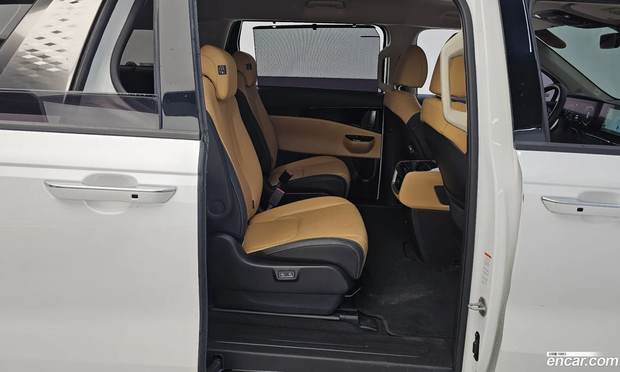 Kia Carnival 2022 KNANC81BBPS228506 — 33