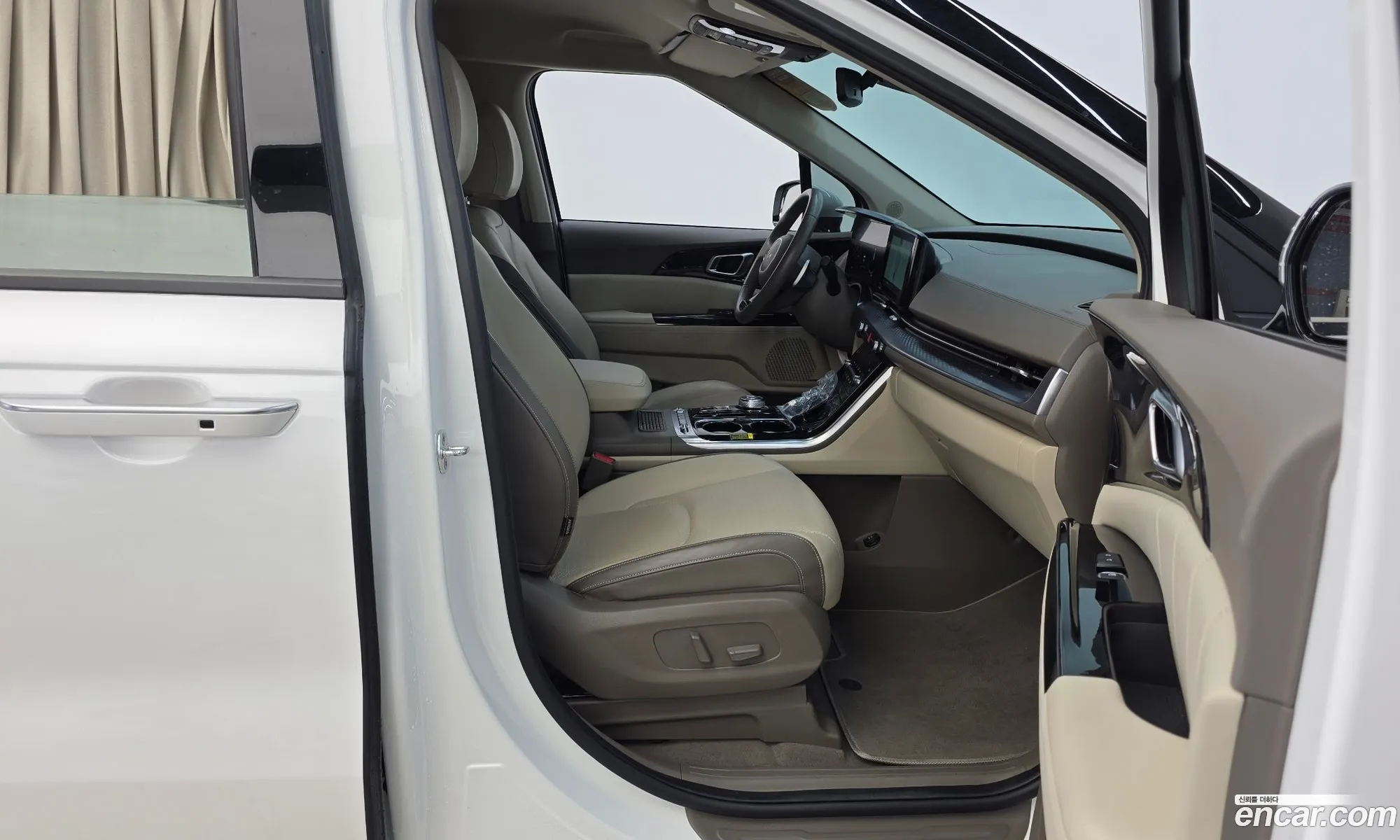 Kia Carnival 2022 KNANE813BPS191033 — 18