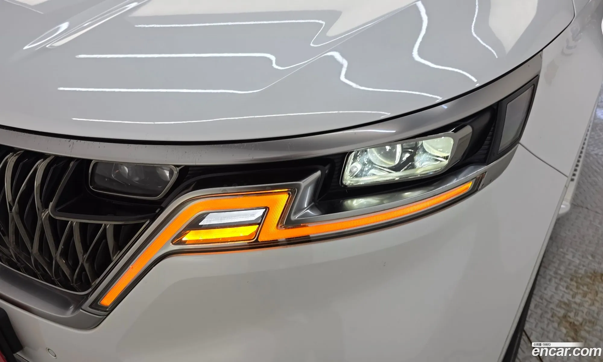 Kia Carnival 2022 KNANE813BPS191033 — 3