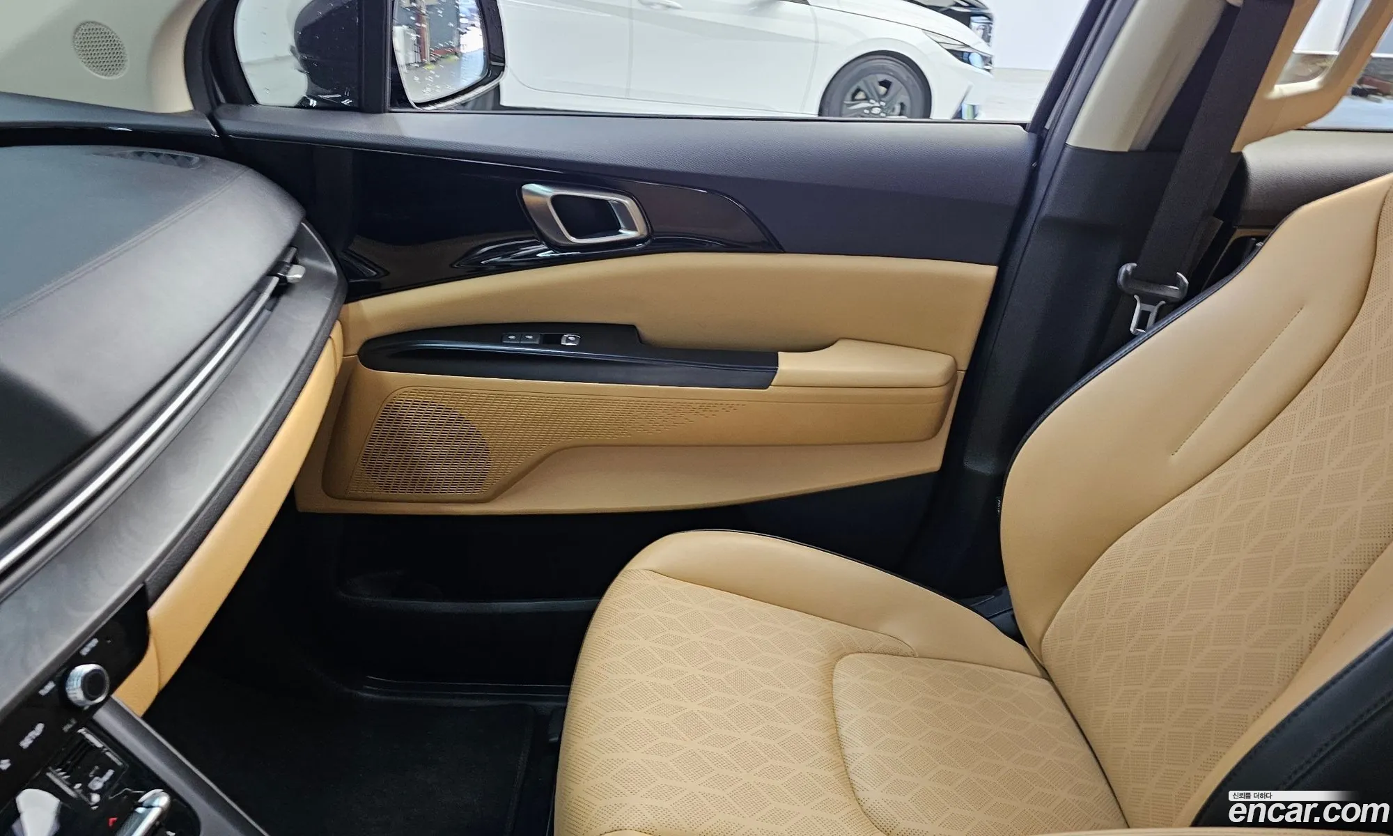 Kia Carnival 2021 KNANB81BBMS096179 — 7