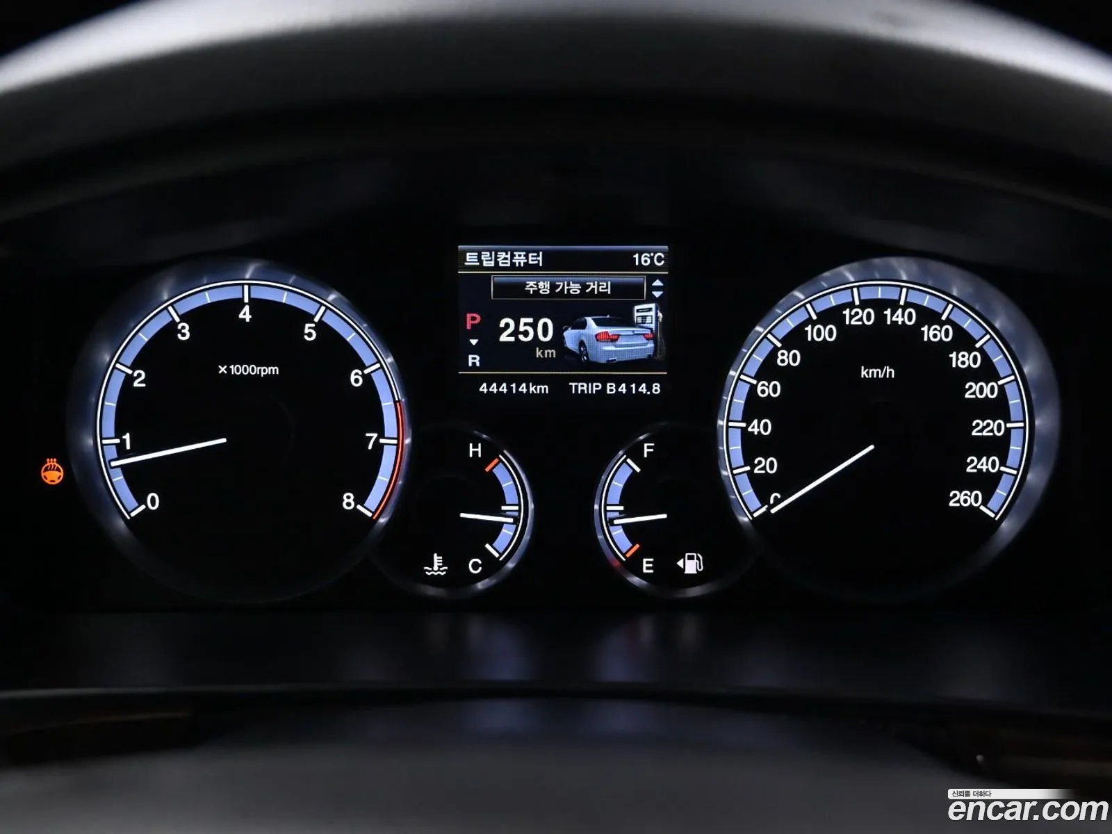 KG Mobility (SsangYong) Chairman W 2012 — 7