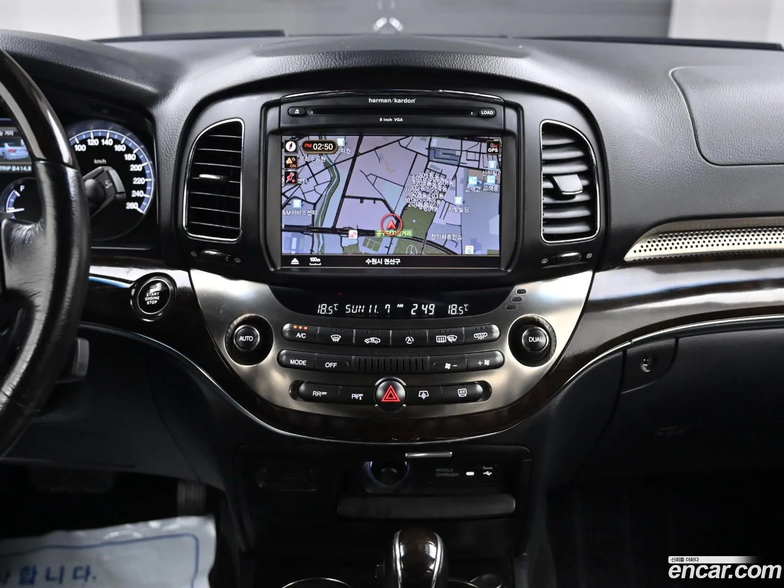 KG Mobility (SsangYong) Chairman W 2012 — 8