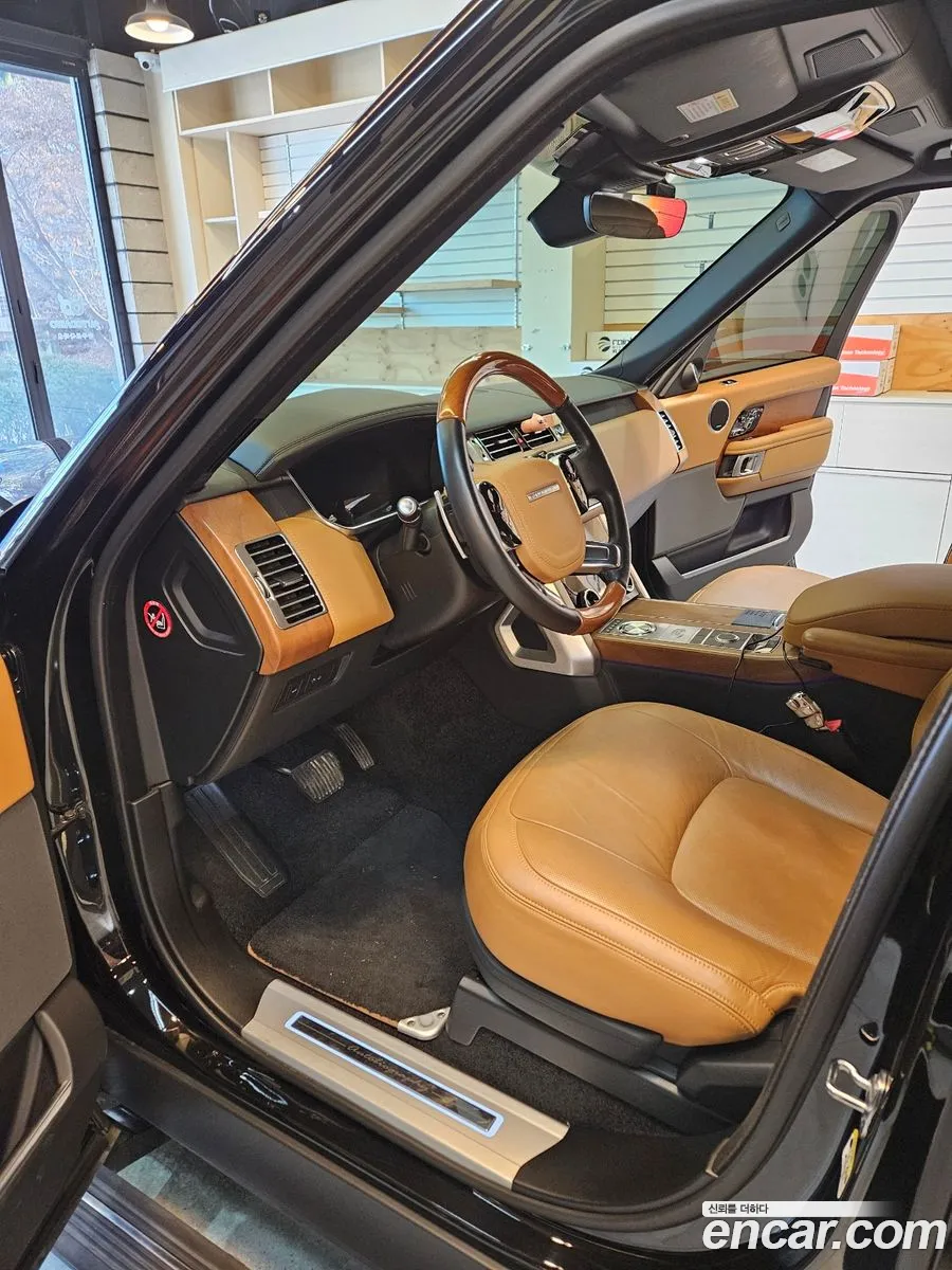 Land Rover Range Rover 2020 — 13