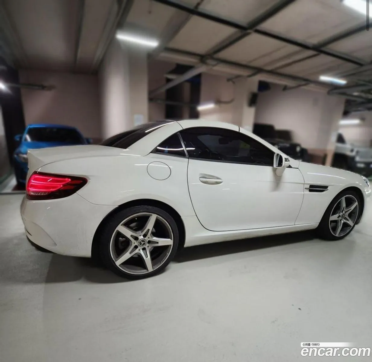 Mercedes-Benz SLC-Class R172 2017 — 13