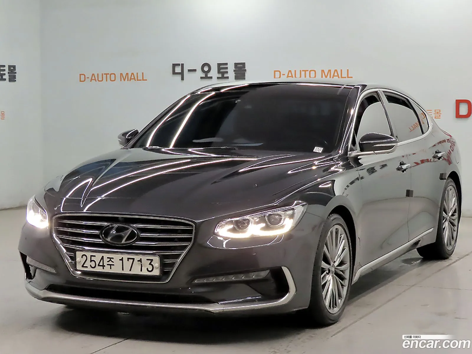 Hyundai Grandeur IG 2017 — 19