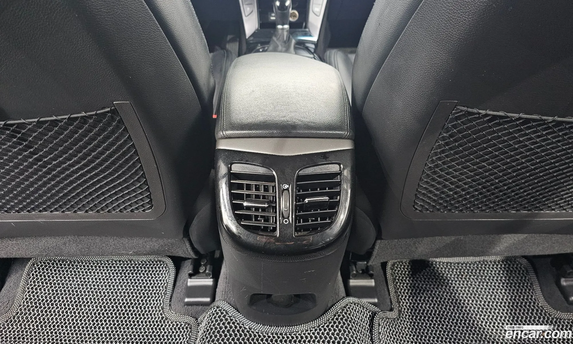 Hyundai i40 2015 — 12
