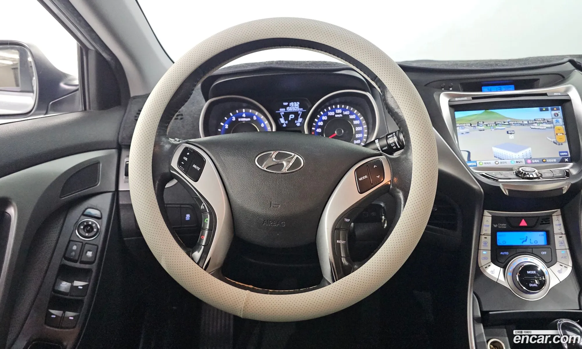Hyundai Elantra MD 2011 — 11
