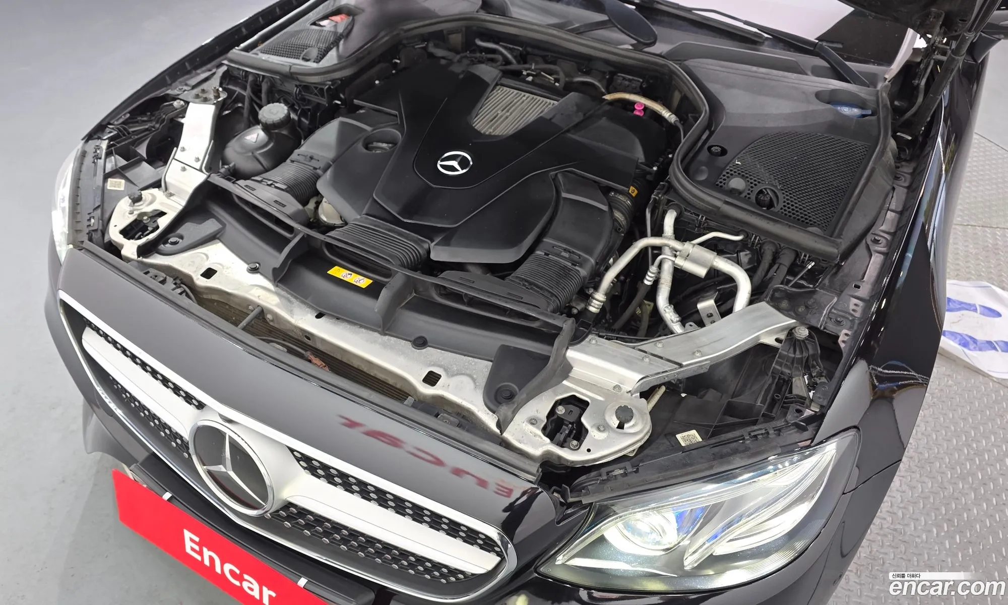 Mercedes-Benz E-Class W213 2017 WDD1J6GB2HF024391 — 25