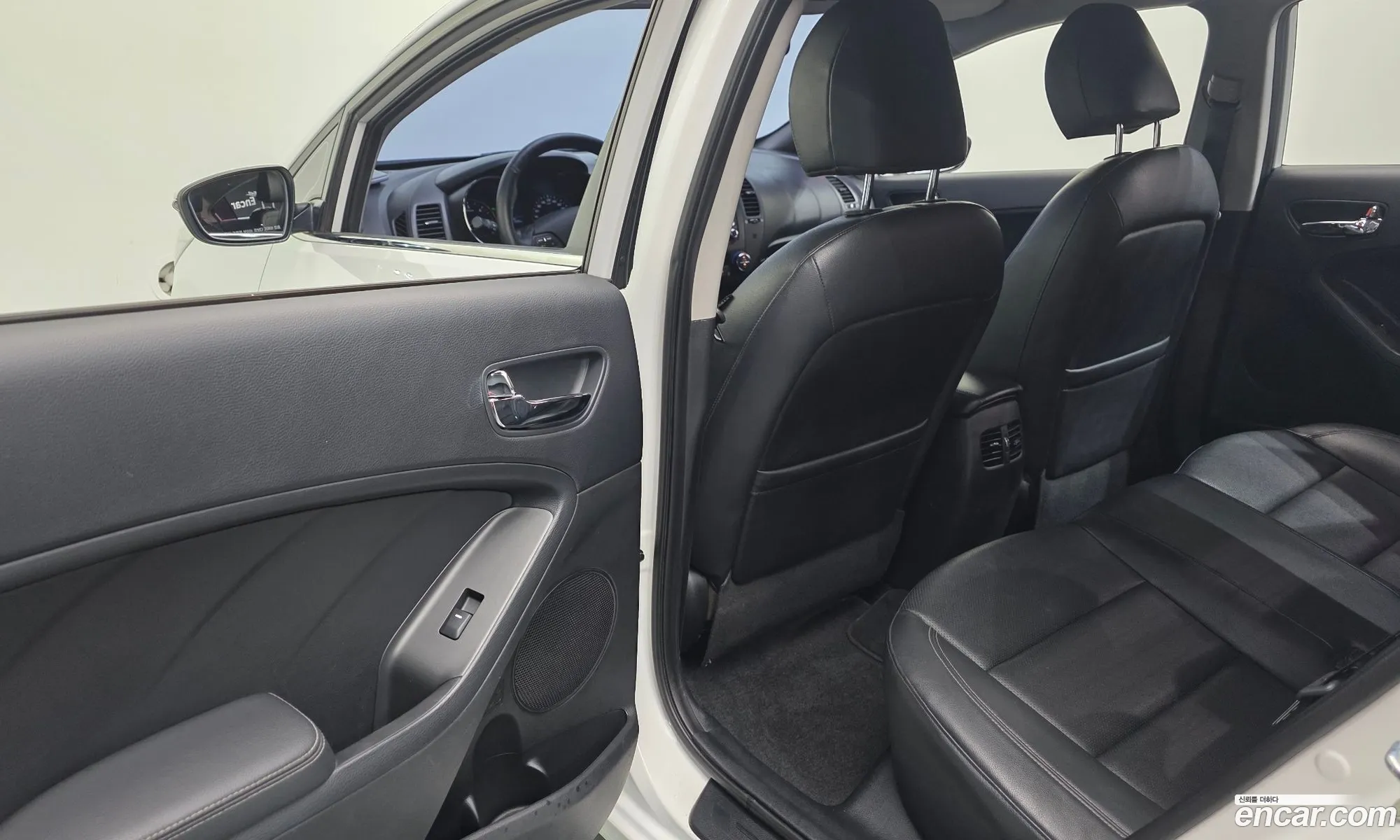 Kia K3 2014 KNAFK41BBEA196963 — 3
