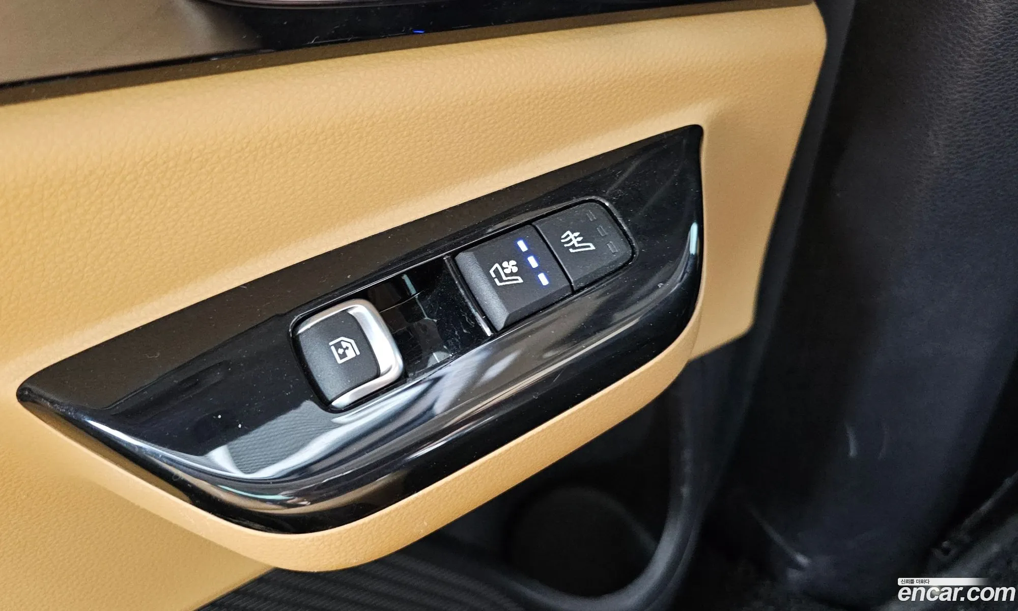 Kia Carnival 2020 — 24