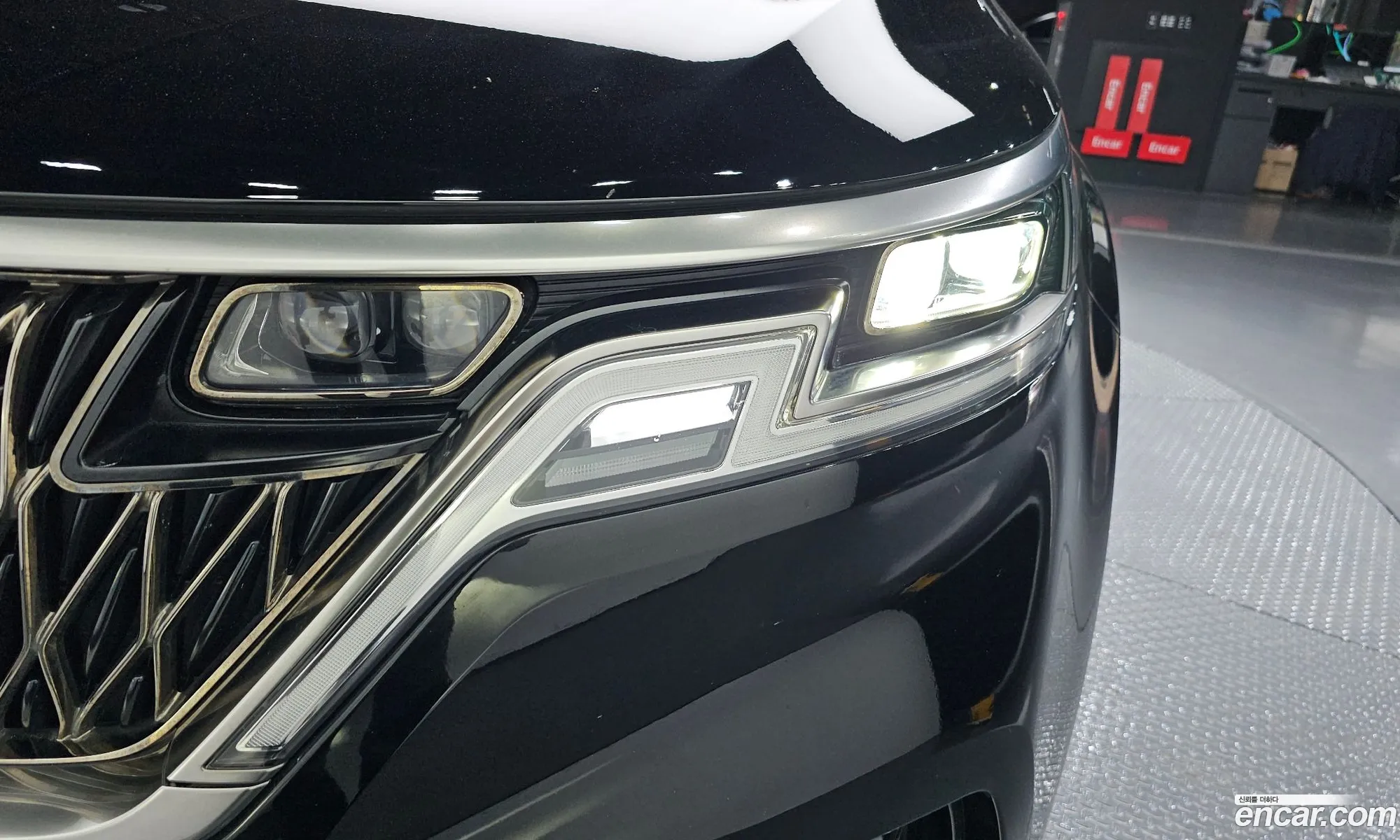 Kia Carnival 2023 KNANE81BBPS296361 — 29