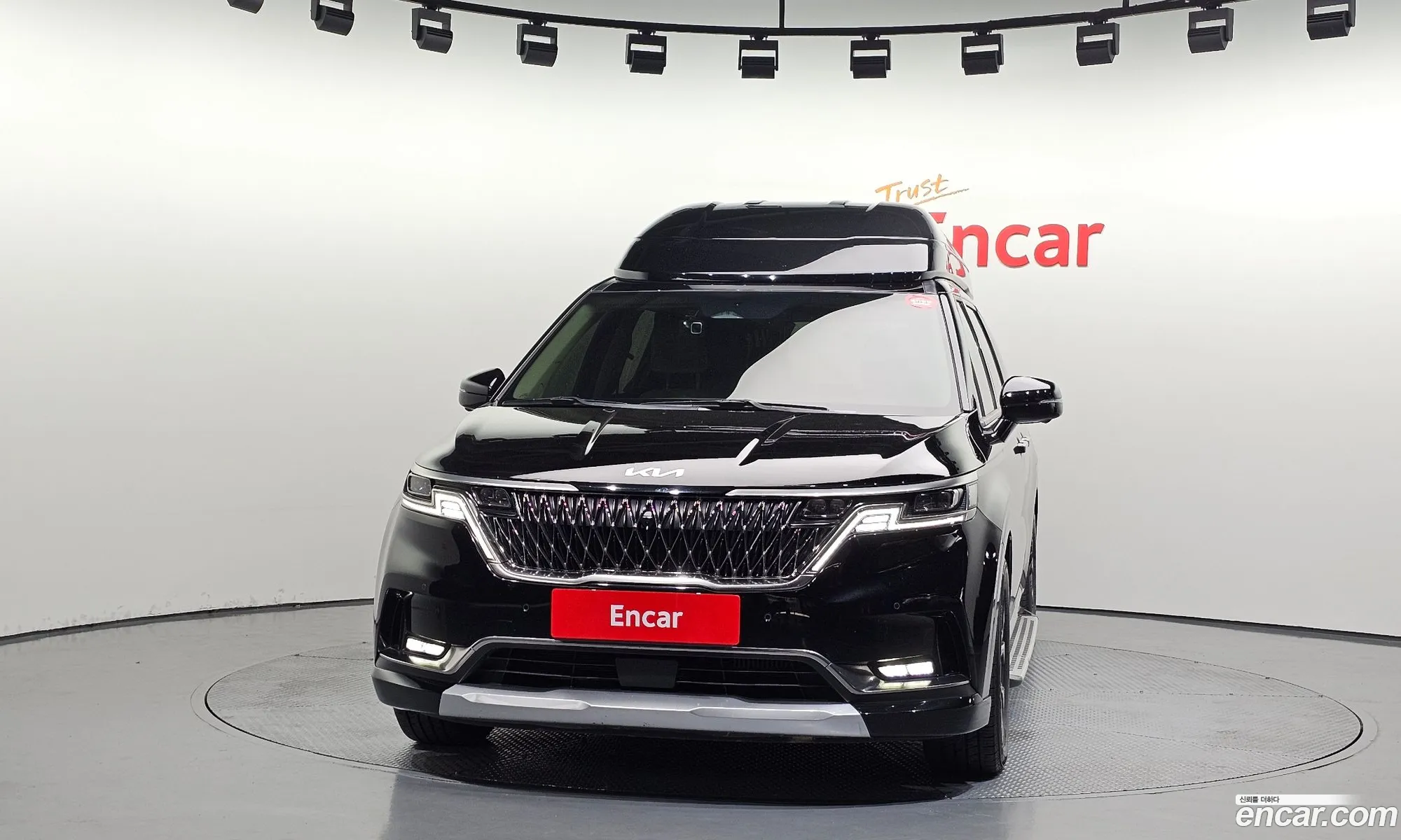 Kia Carnival 2023 KNANE81BBPS296361 — 8