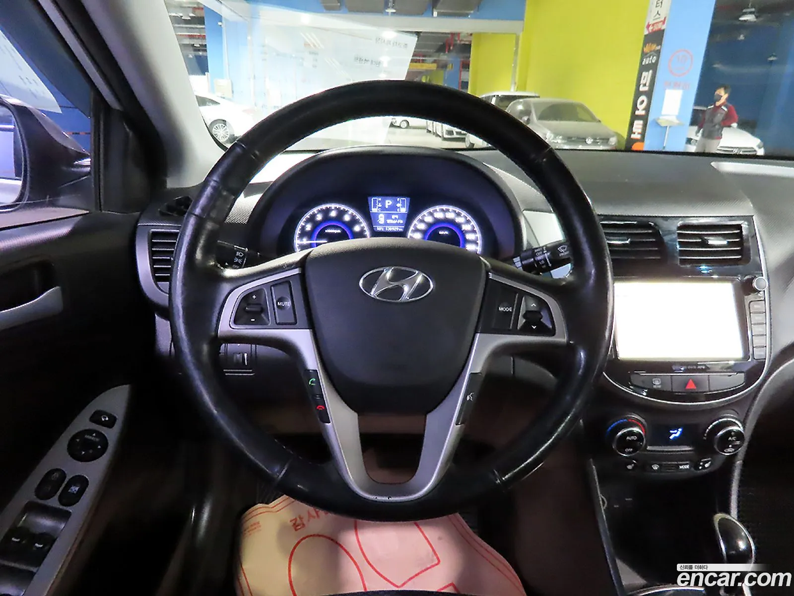 Hyundai Accent 2015 — 7