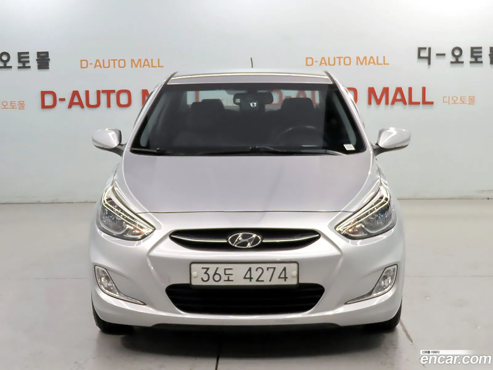 Hyundai Accent 2015 — 11