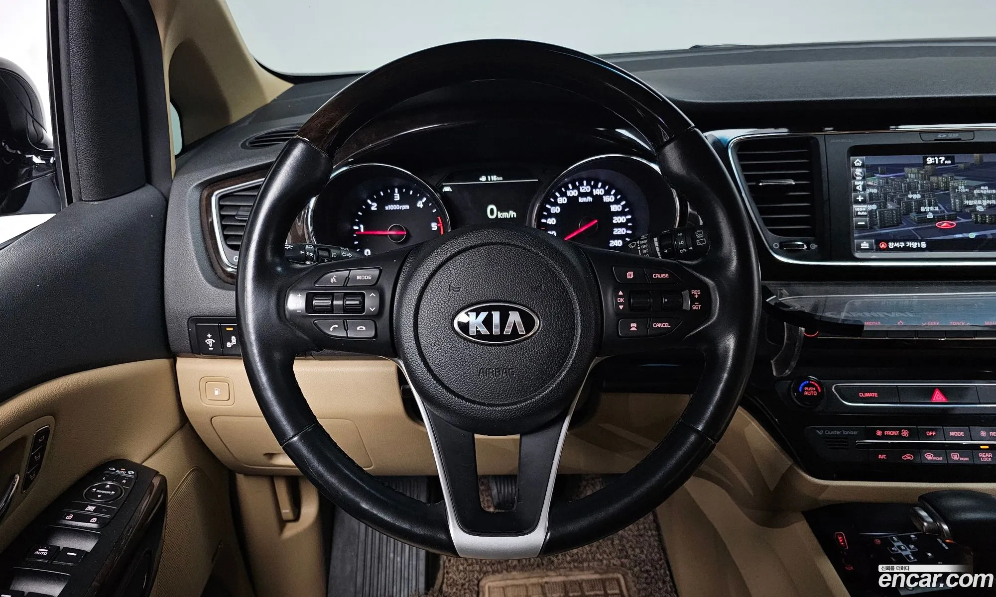 Kia Carnival 2018 KNAME81ABKS522848 — 8