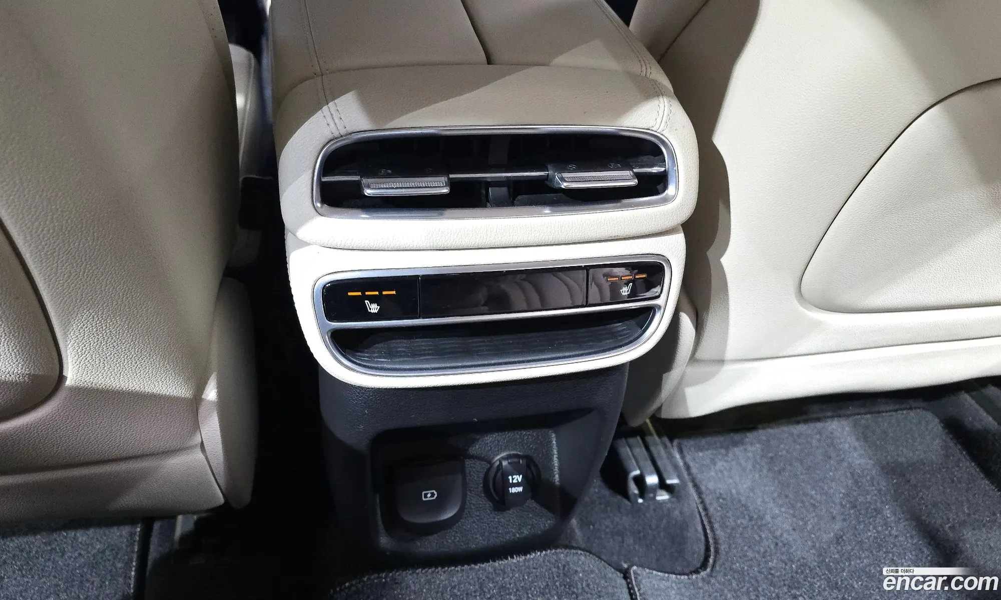 Genesis GV80 2021 KMTHB81DBMU059483 — 8