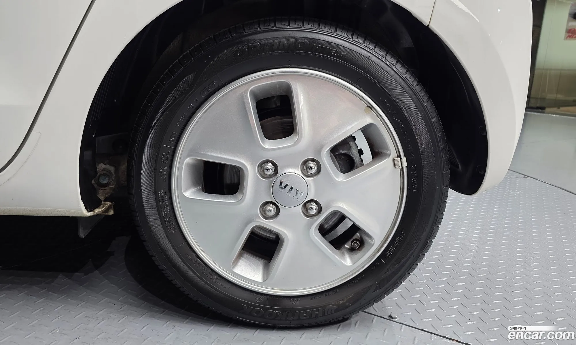 Kia Ray 2019 KNACH811BKT215392 — 13