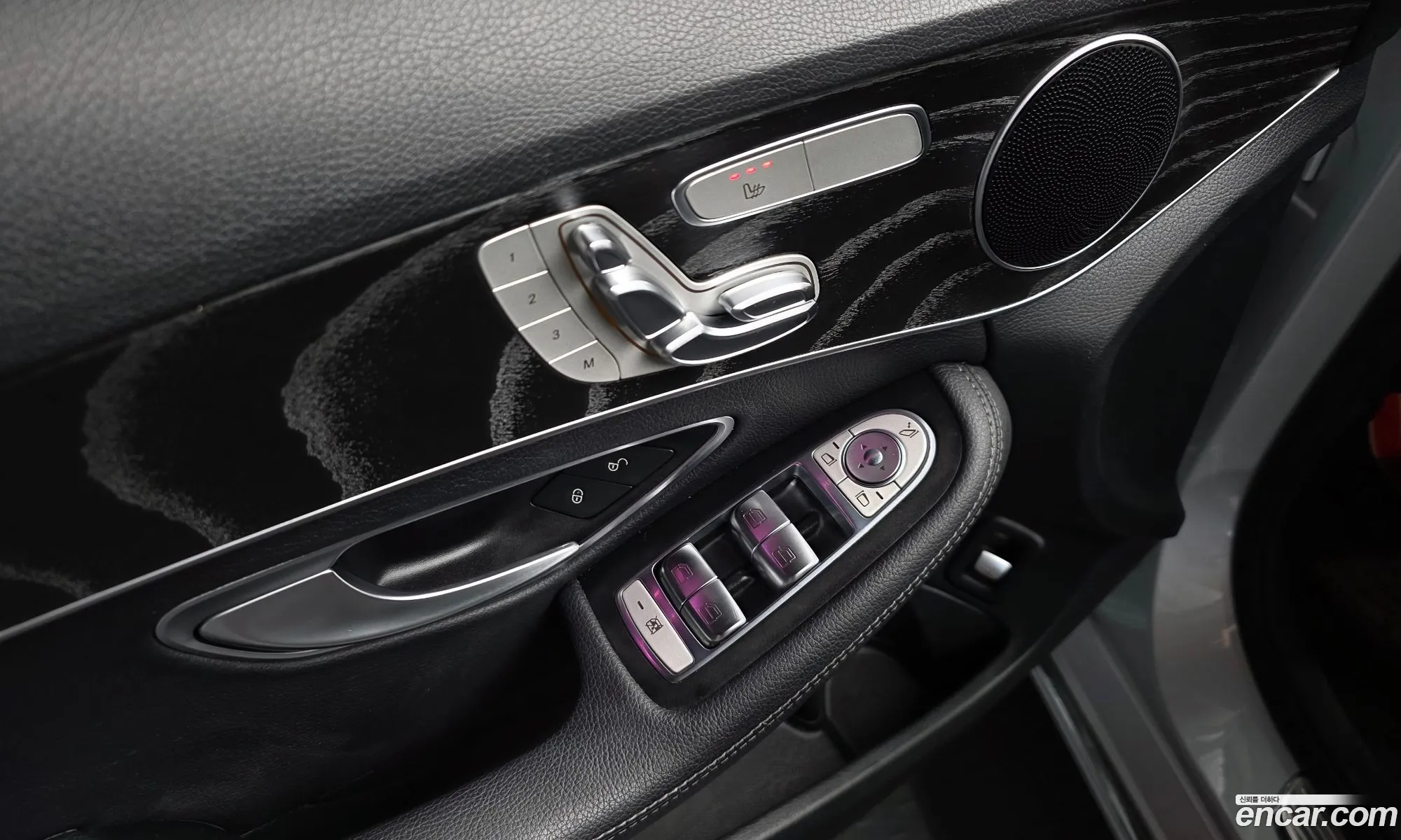 Mercedes-Benz C-Class W205 2019 — 2