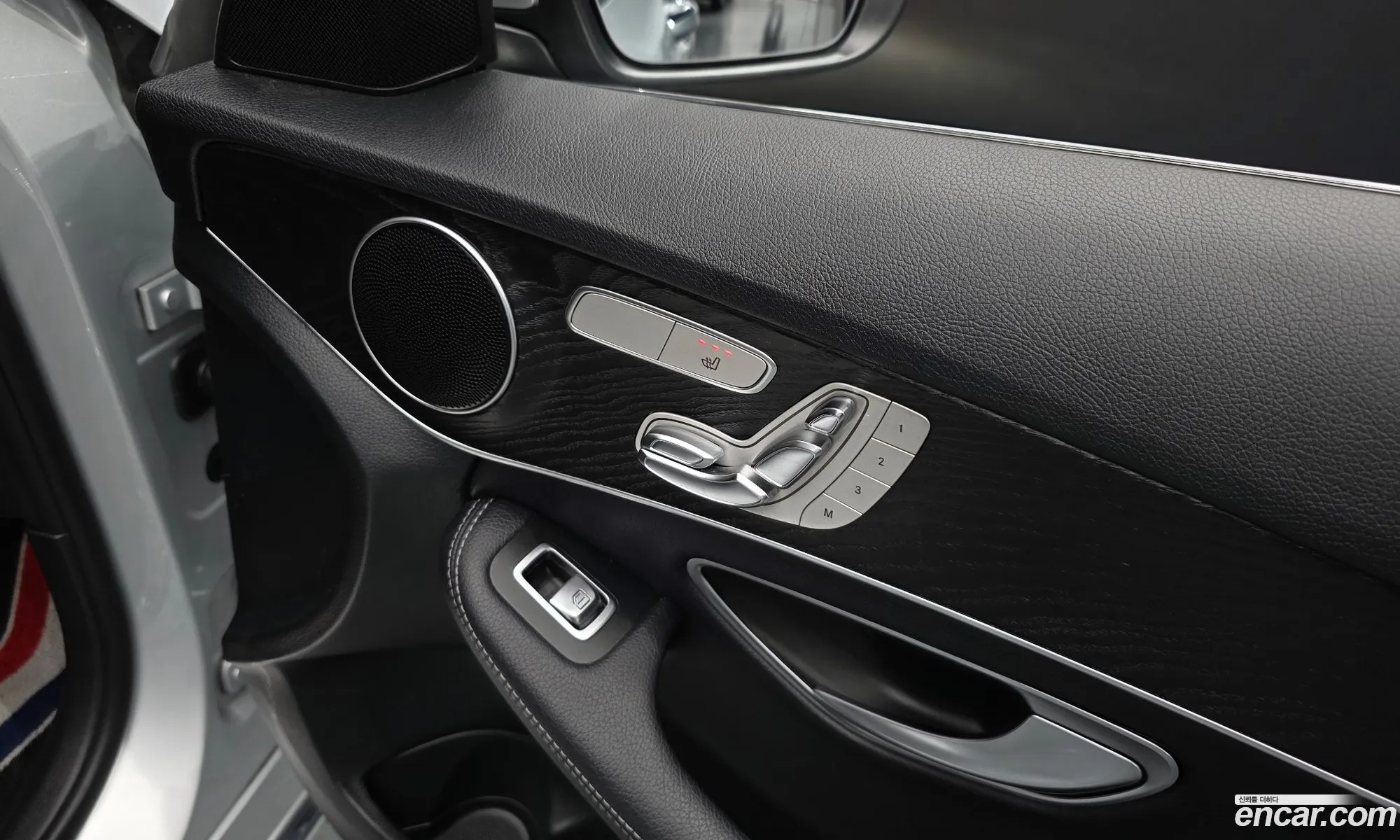 Mercedes-Benz C-Class W205 2019 — 18