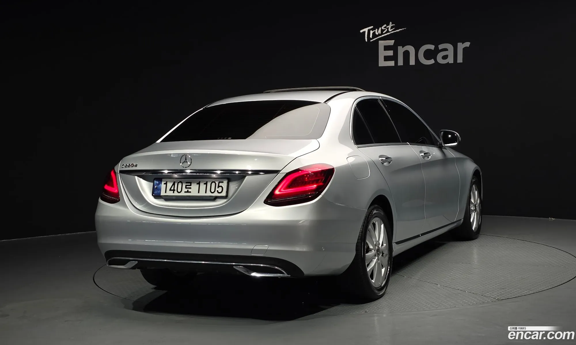 Mercedes-Benz C-Class W205 2019 — 16
