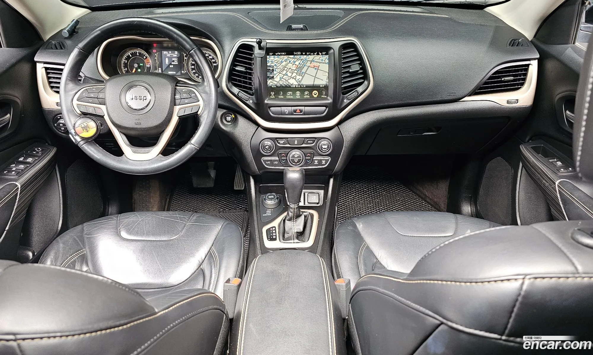 Jeep Cherokee 2017 1C4PJMCB7HW555665 — 30