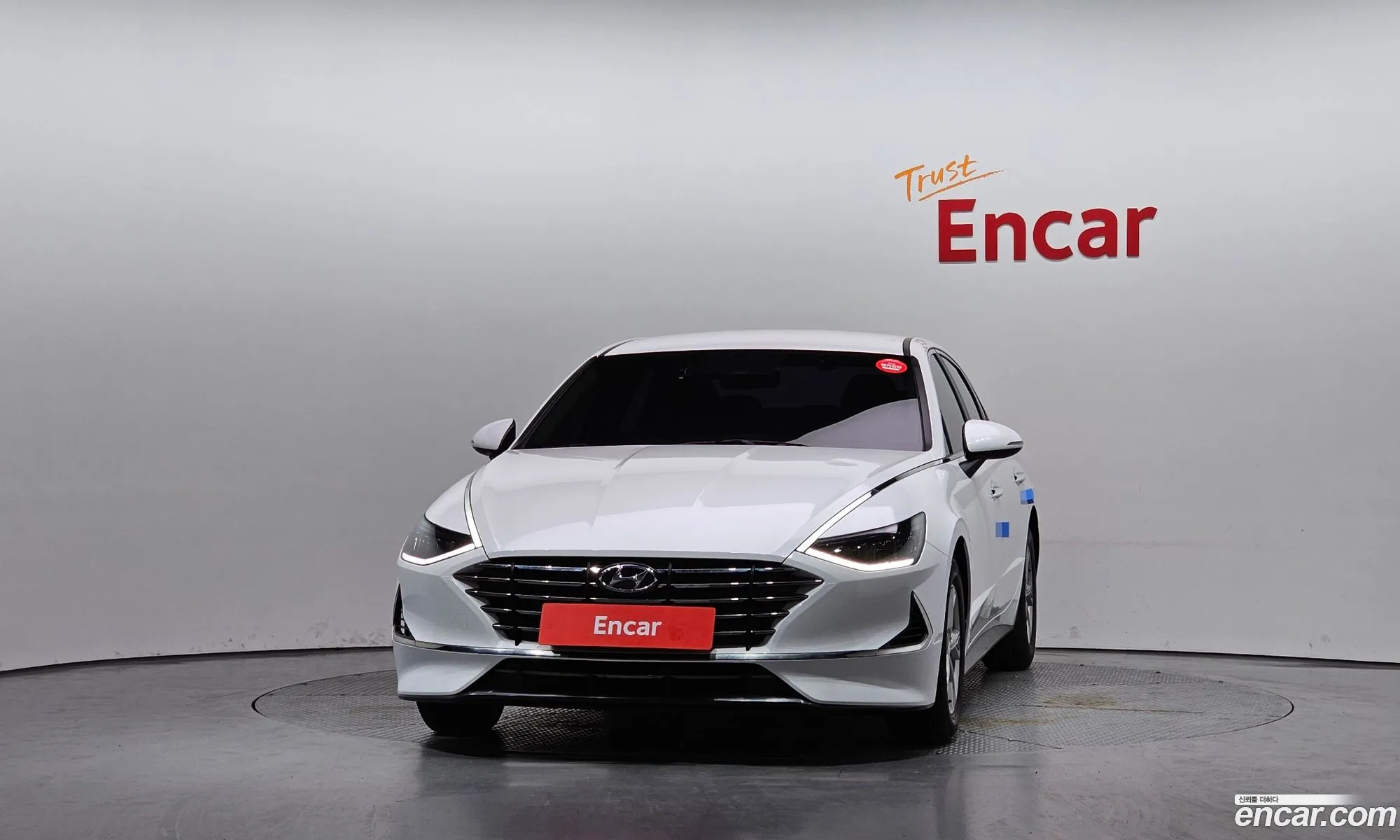 Hyundai Sonata 2019 KMHL141EBLA002864 — 16