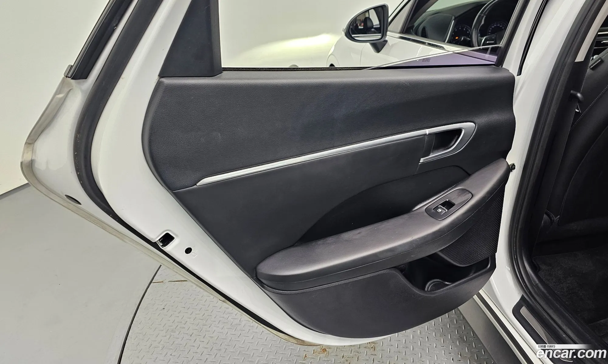 Hyundai Sonata 2019 KMHL141EBLA002864 — 10