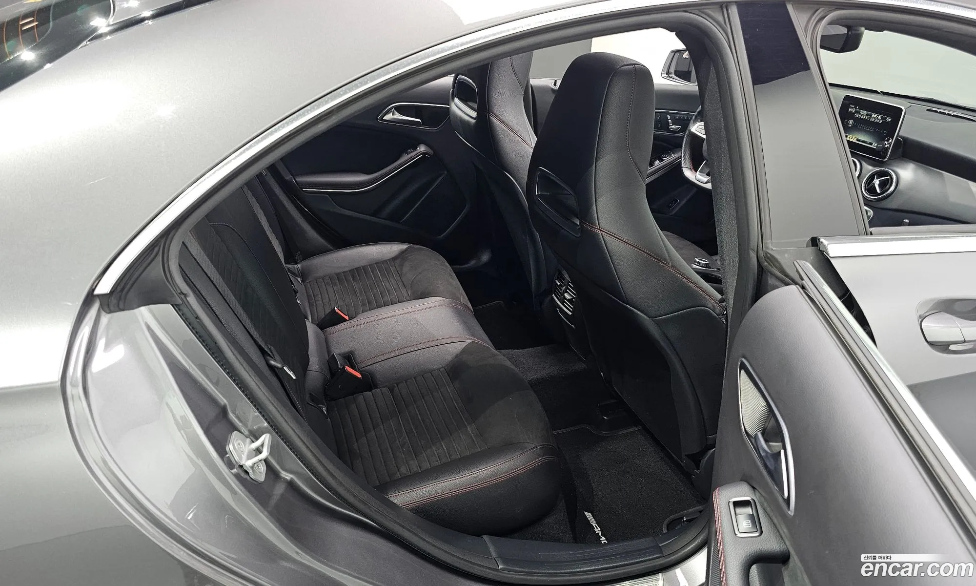 Mercedes-Benz CLA-Class C117 2017 — 15